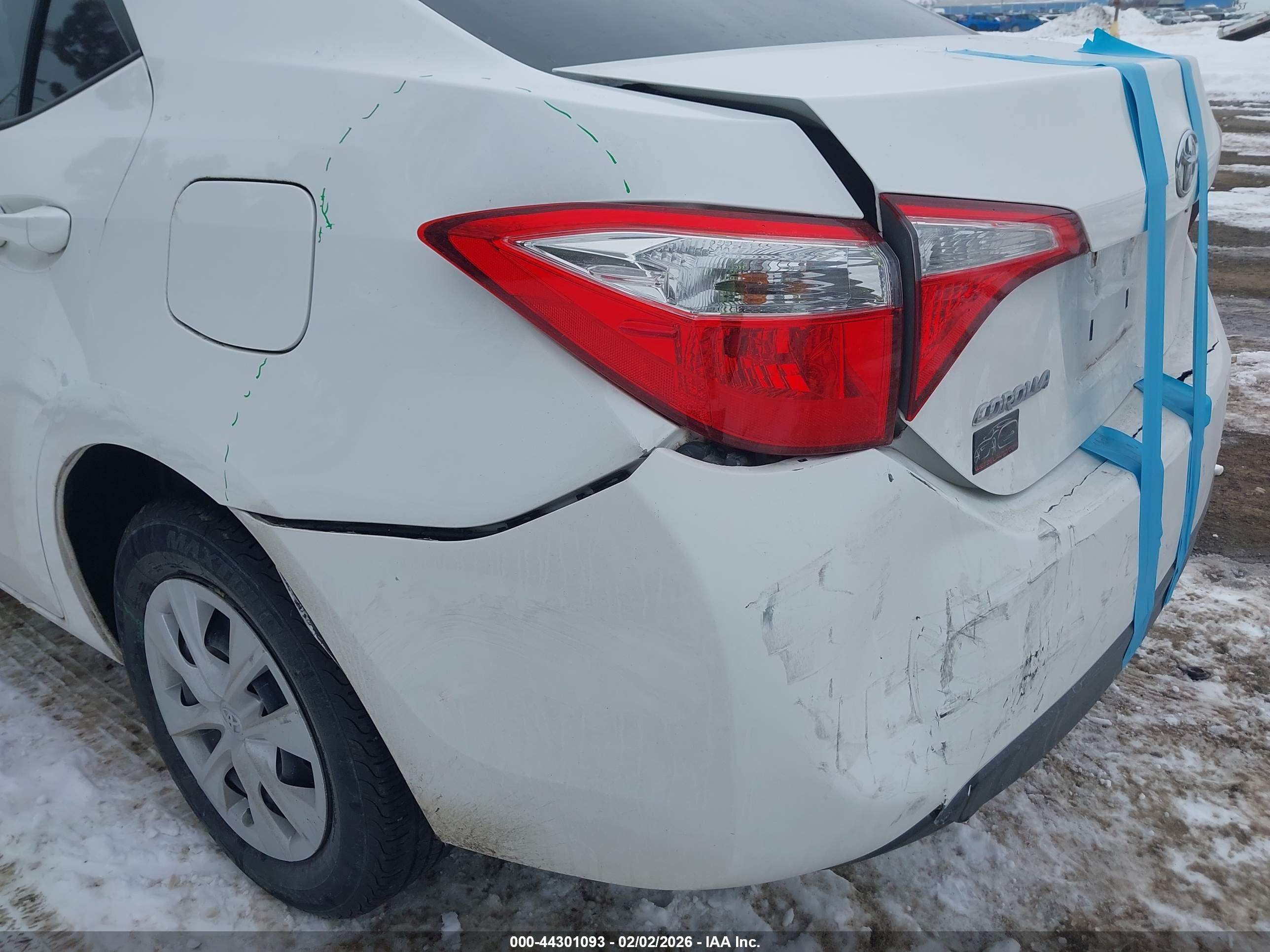 TOYOTA COROLLA image 6