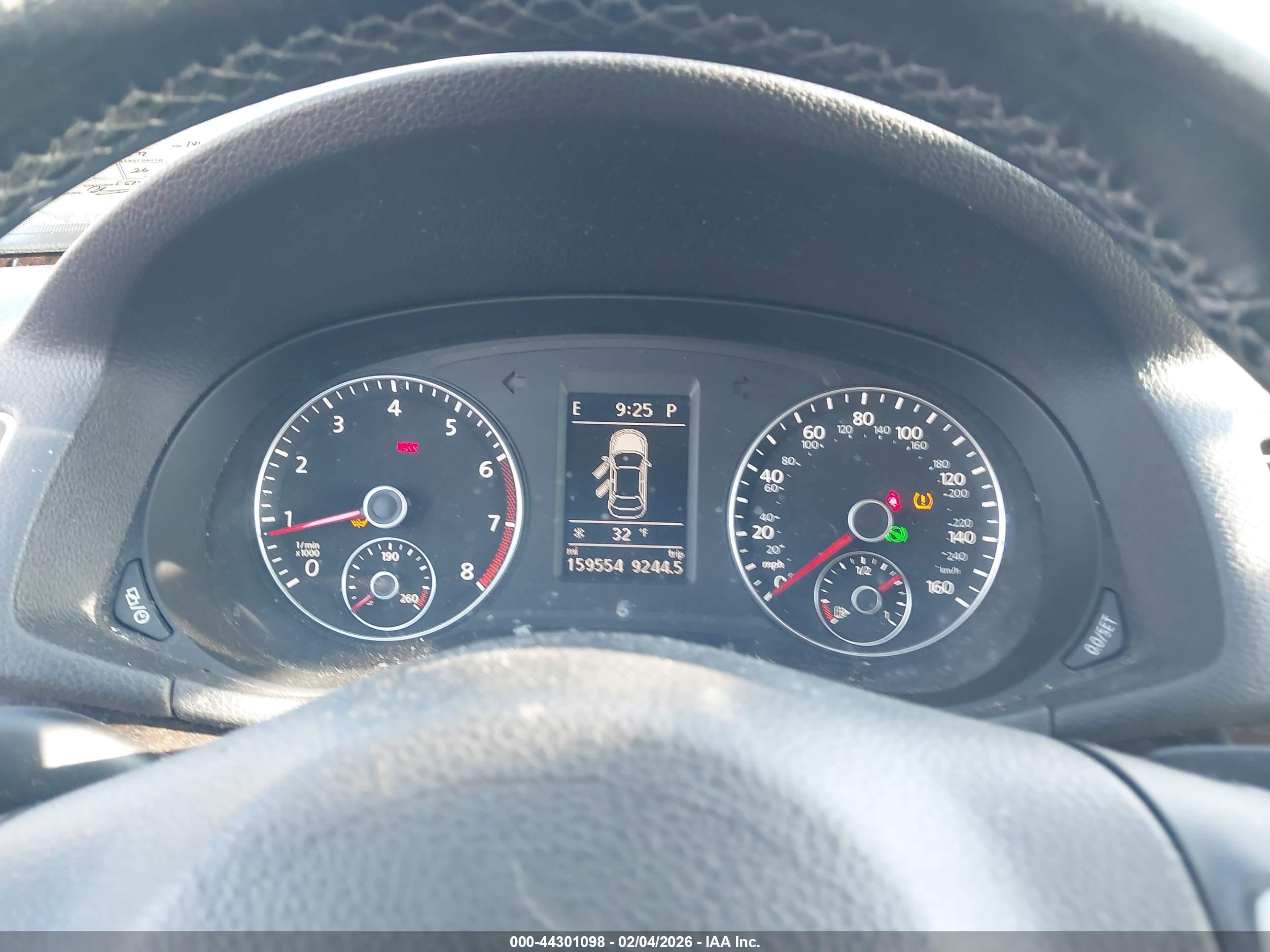 VOLKSWAGEN PASSAT image 7