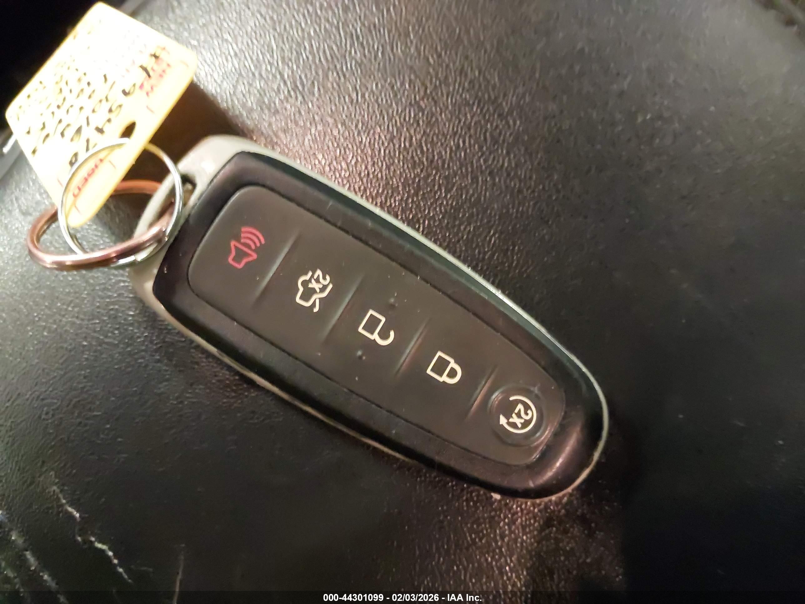 FORD TAURUS image 11