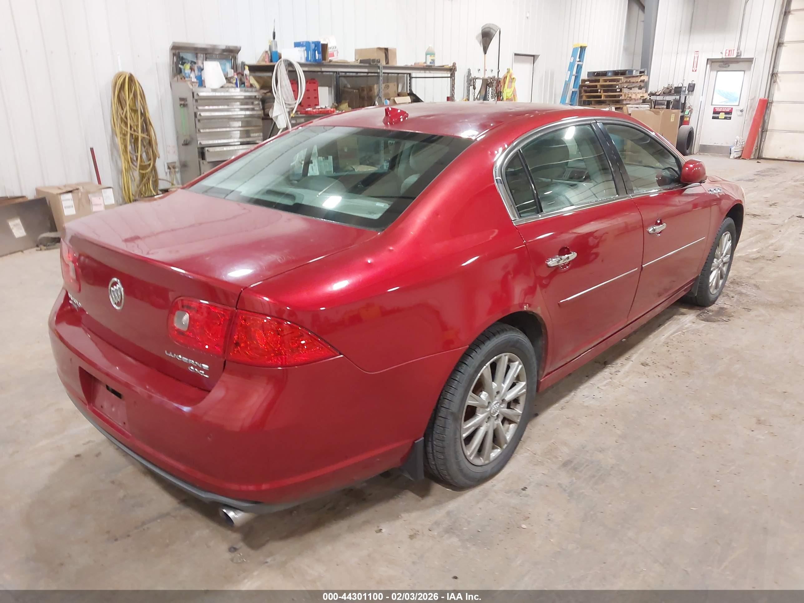 BUICK LUCERNE image 4