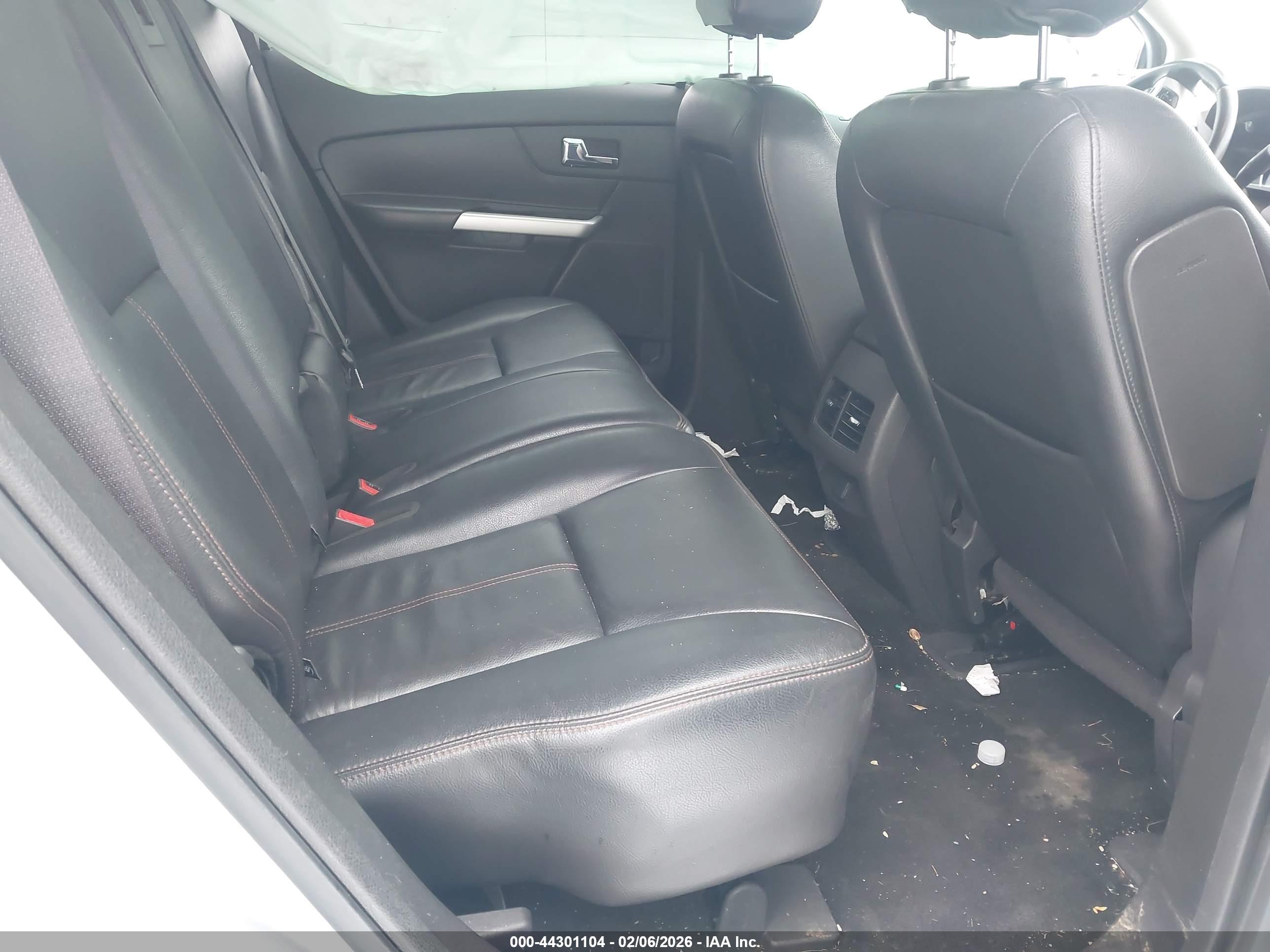 FORD EDGE image 8