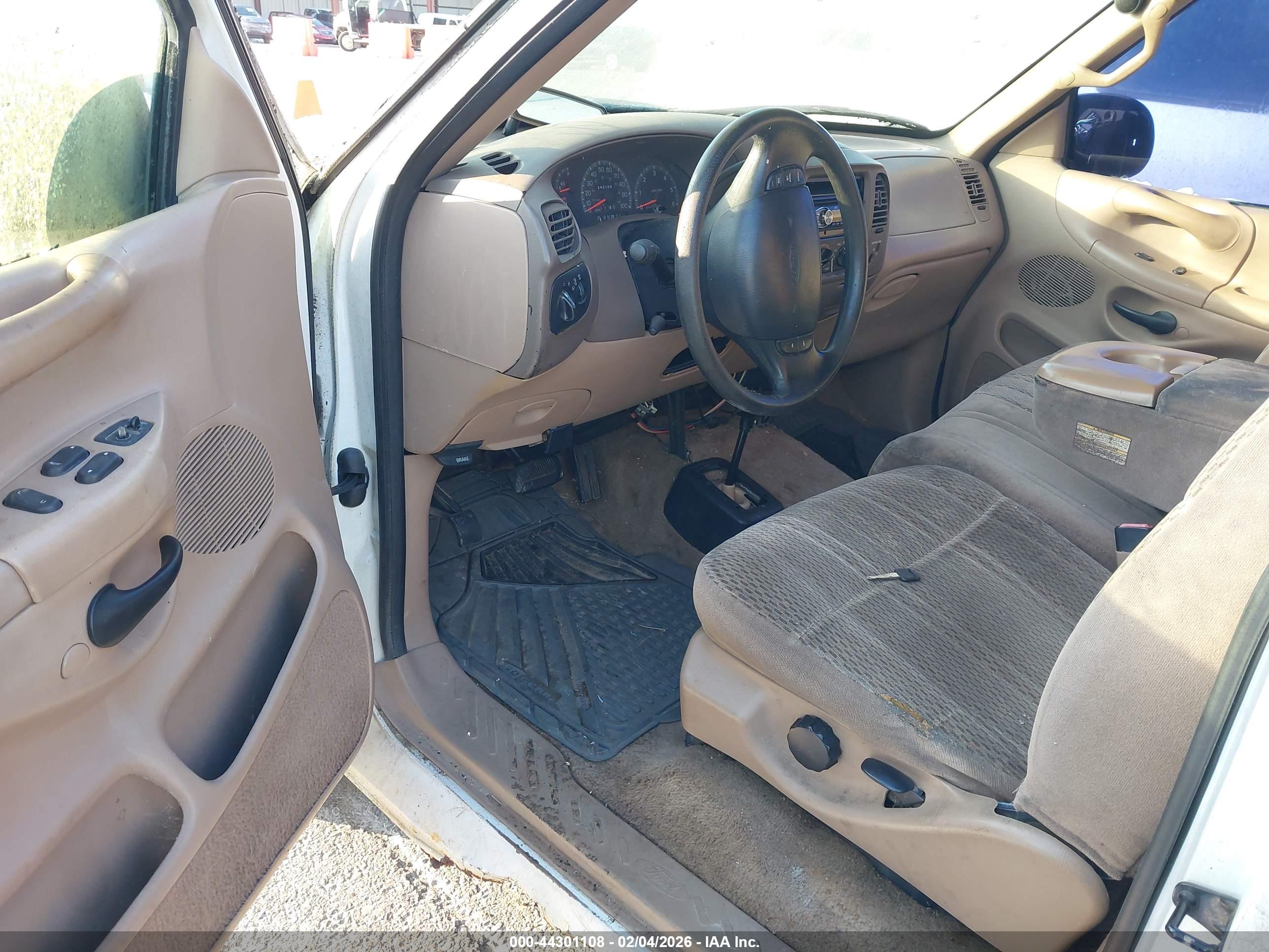 FORD F-150 image 5