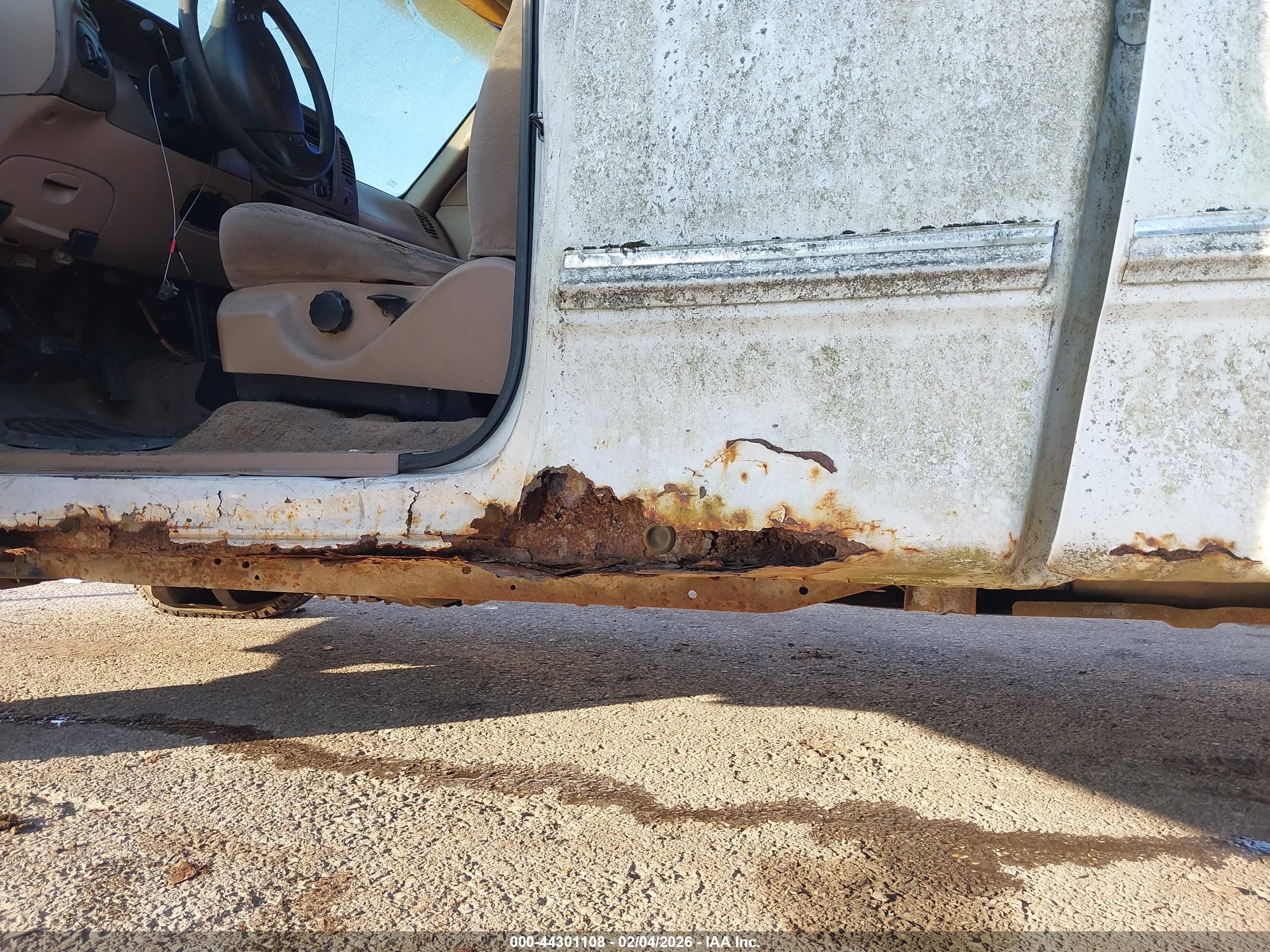 FORD F-150 image 6