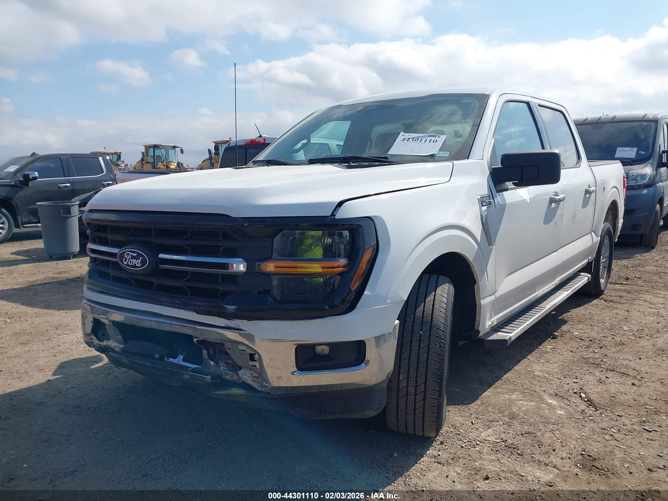 FORD F-150 image 2