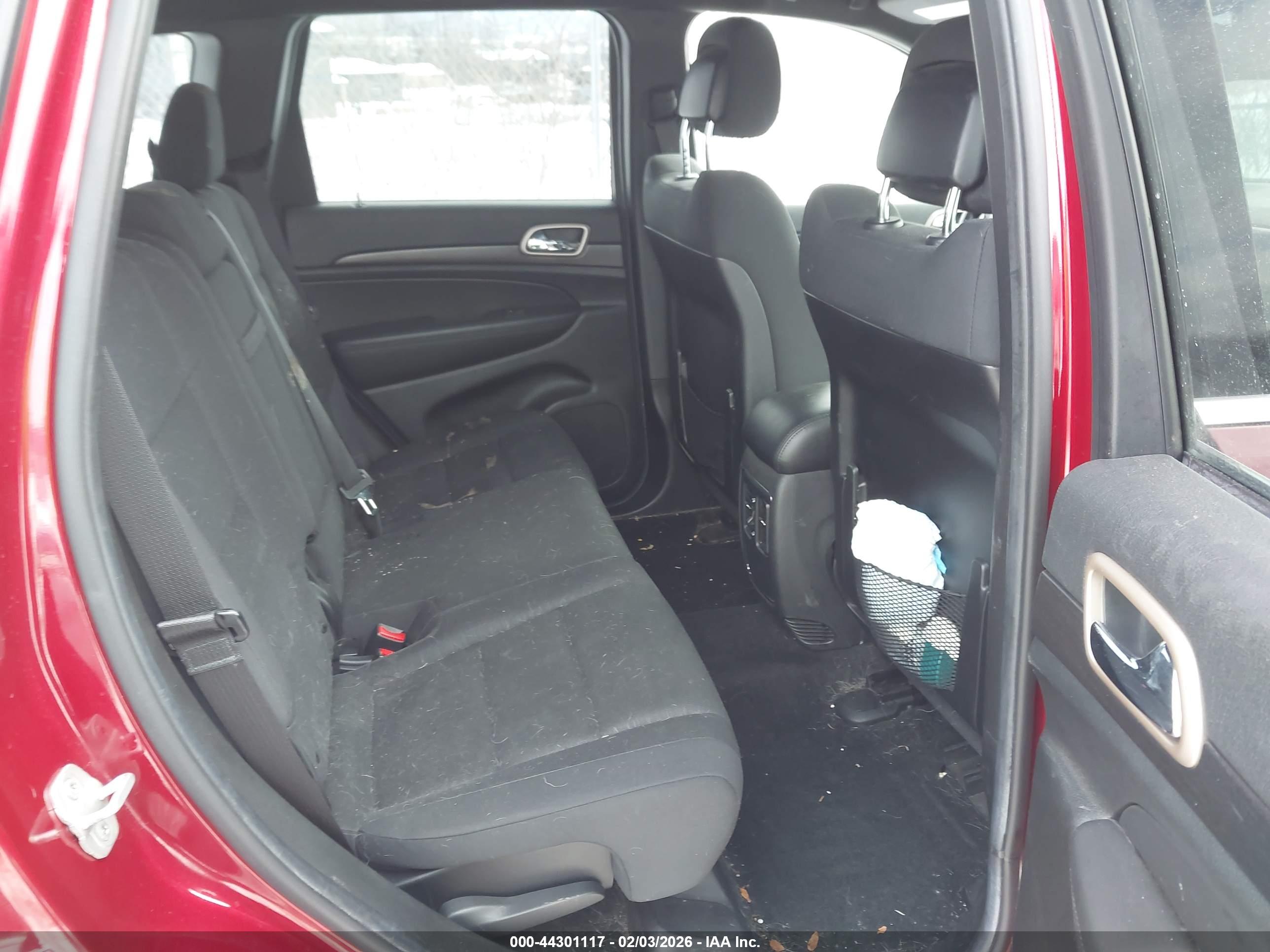 JEEP GRAND image 8