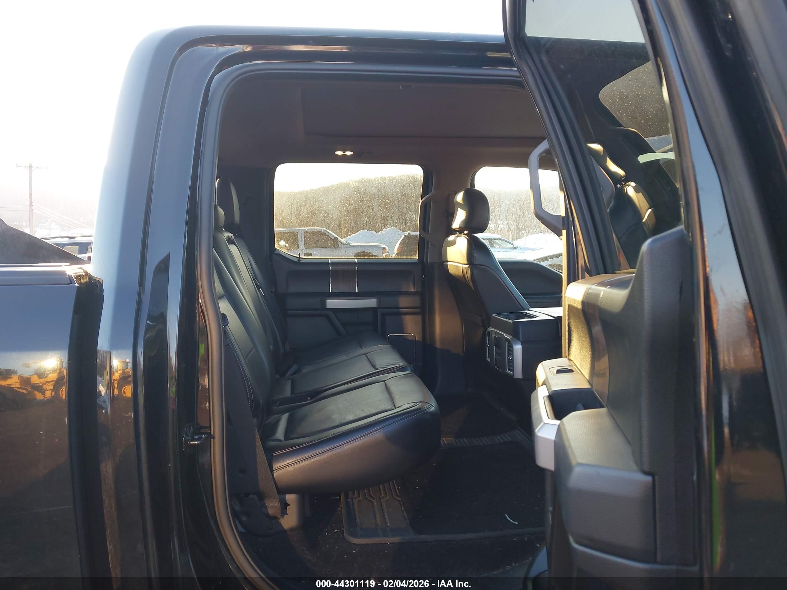 FORD F-150 image 8