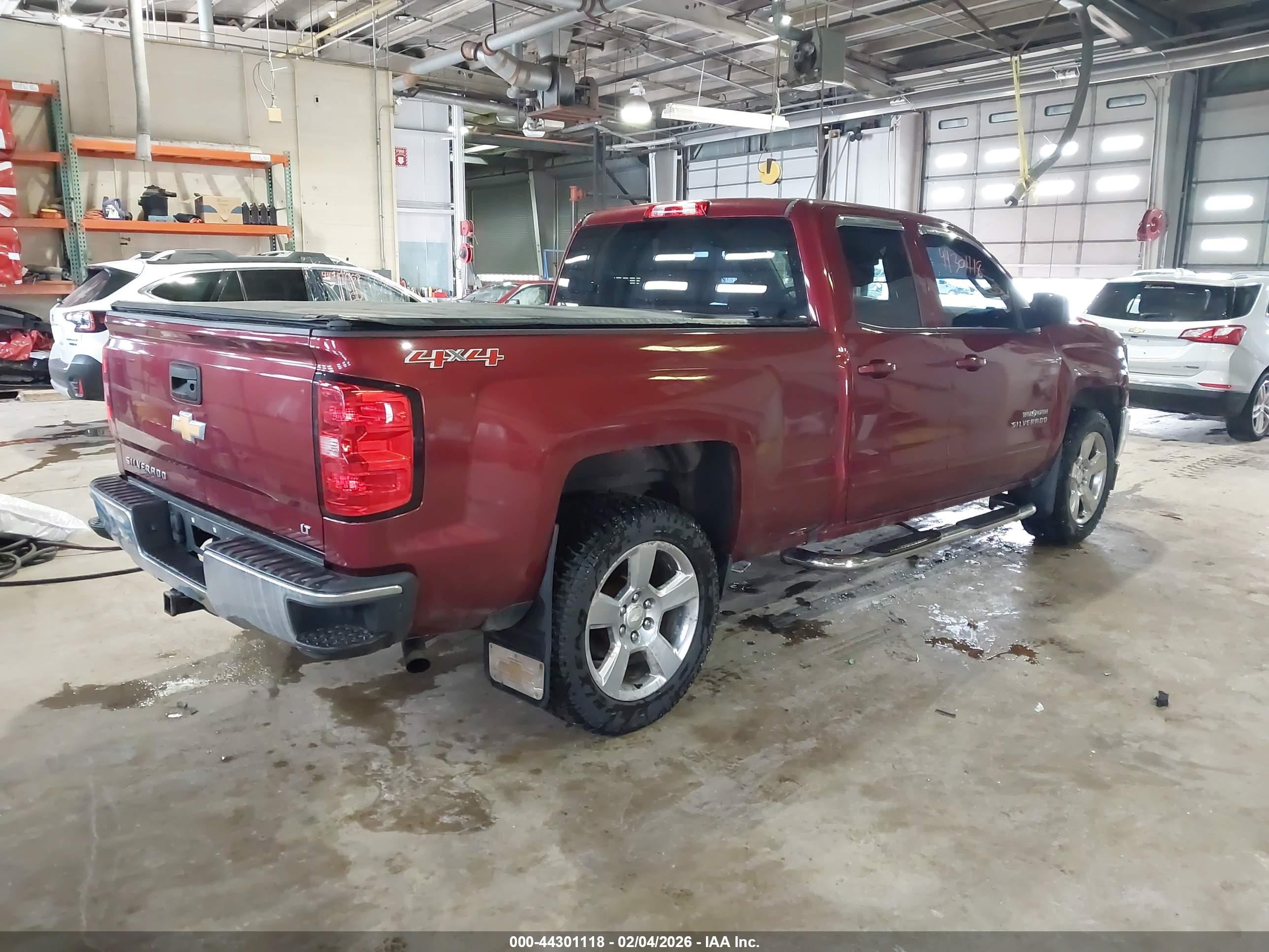 CHEVROLET SILVERADO image 4