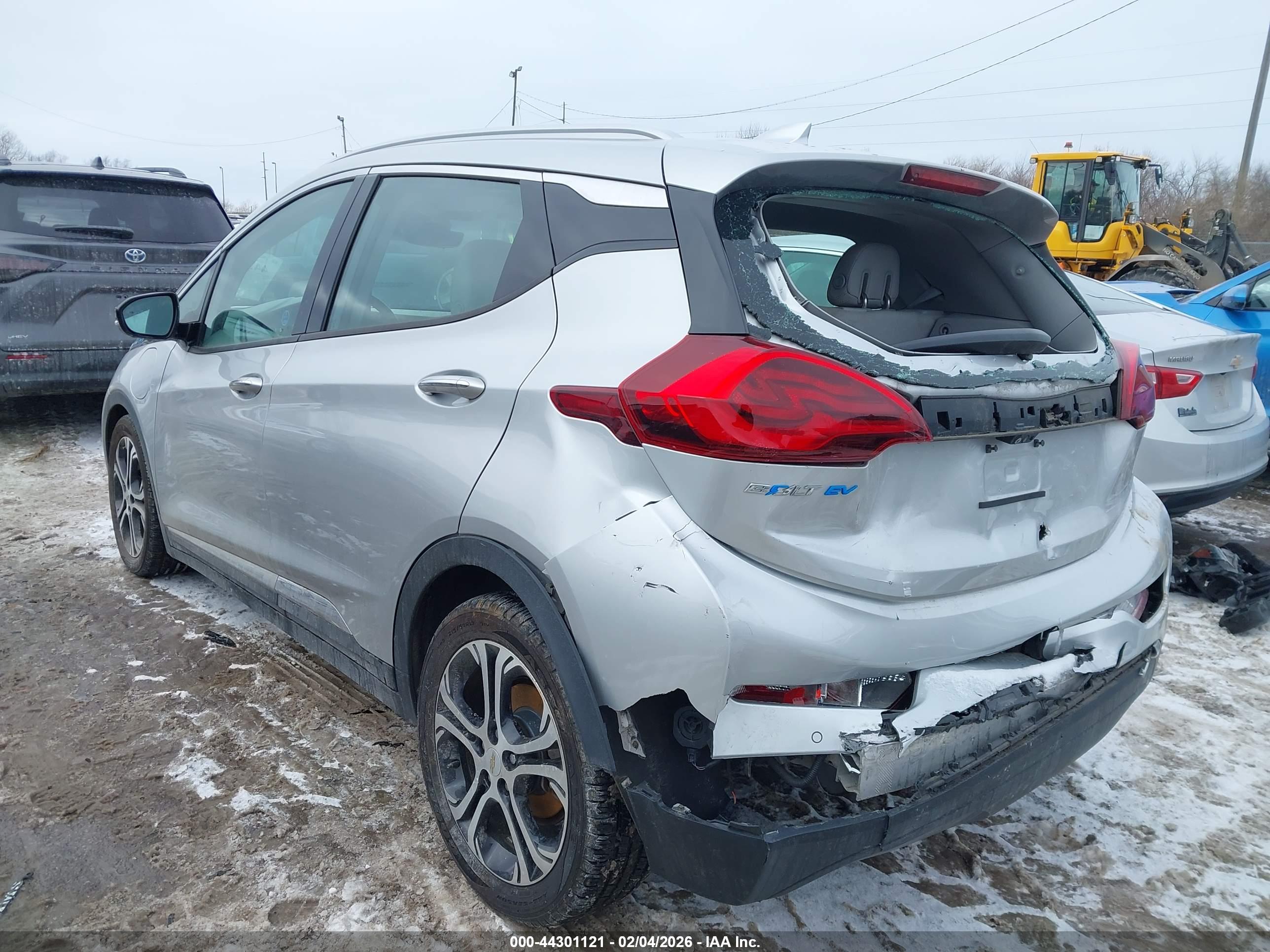 CHEVROLET BOLT image 3