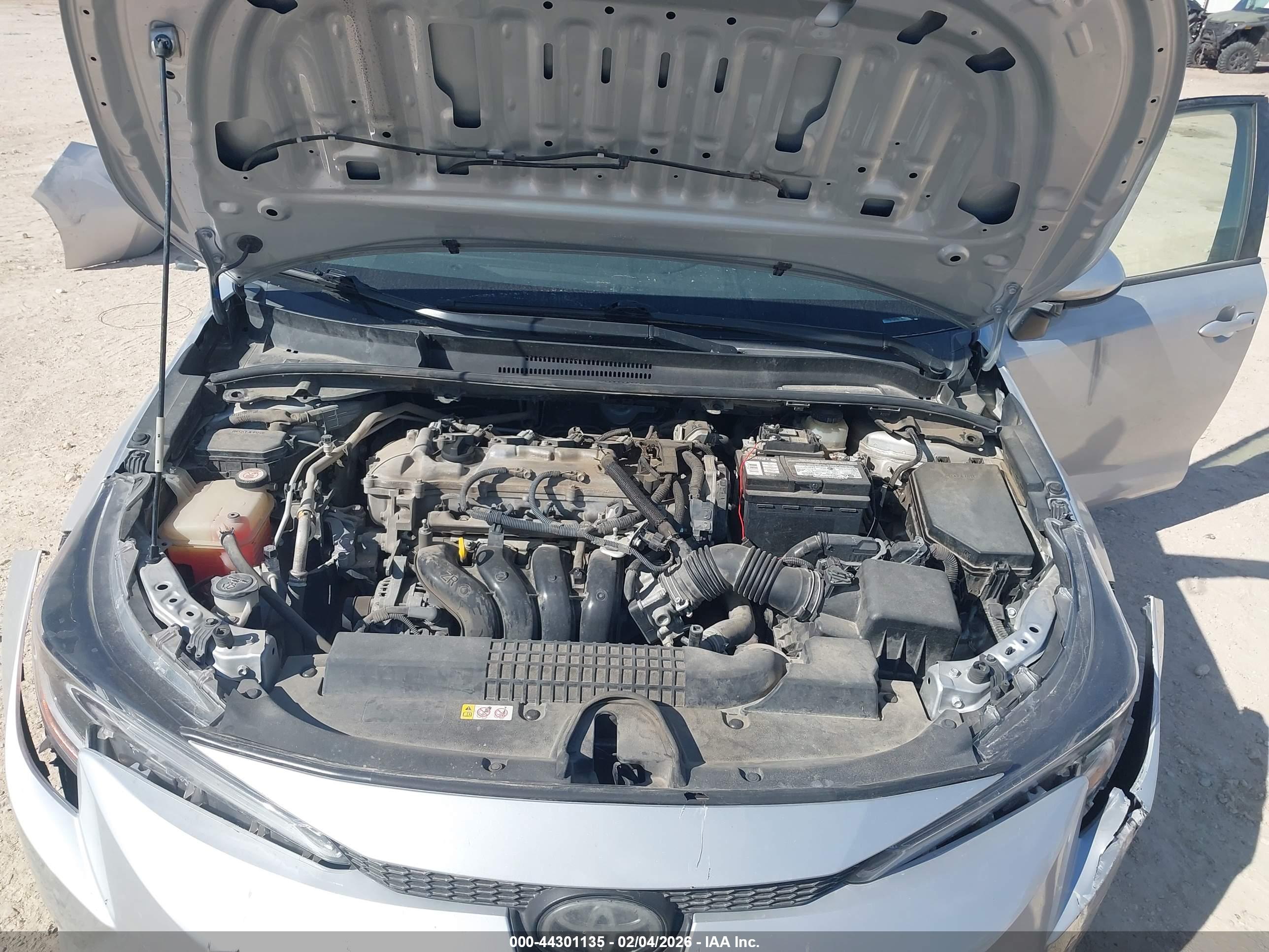 TOYOTA COROLLA image 10