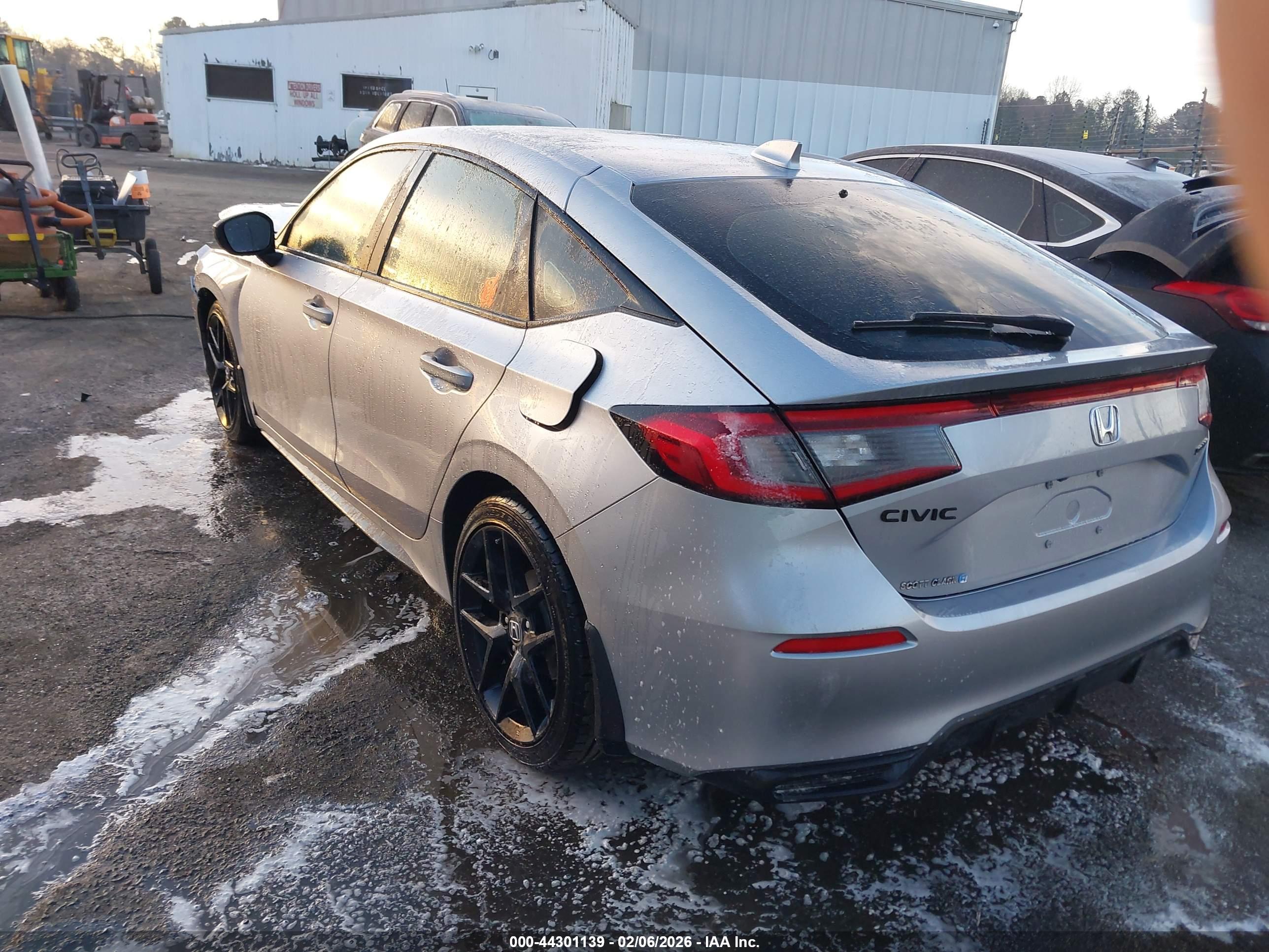 HONDA CIVIC image 3