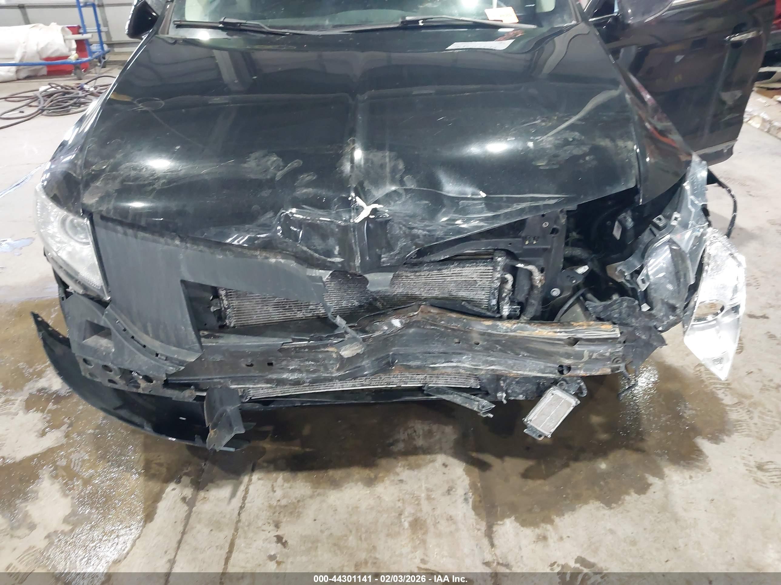 LINCOLN MKT image 6