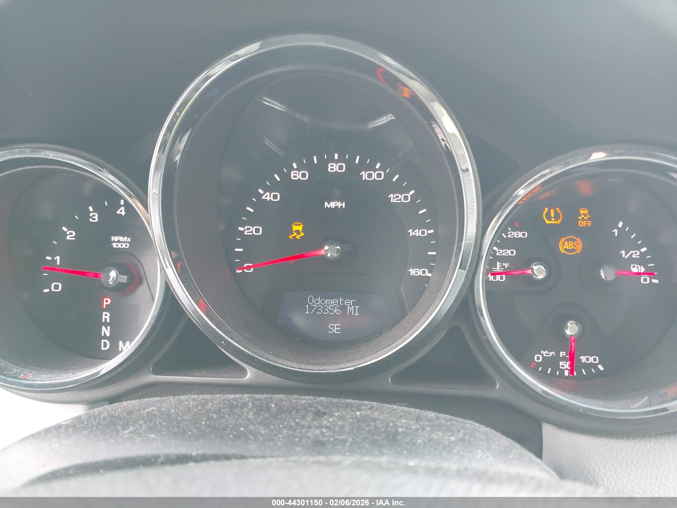 CADILLAC CTS image 7