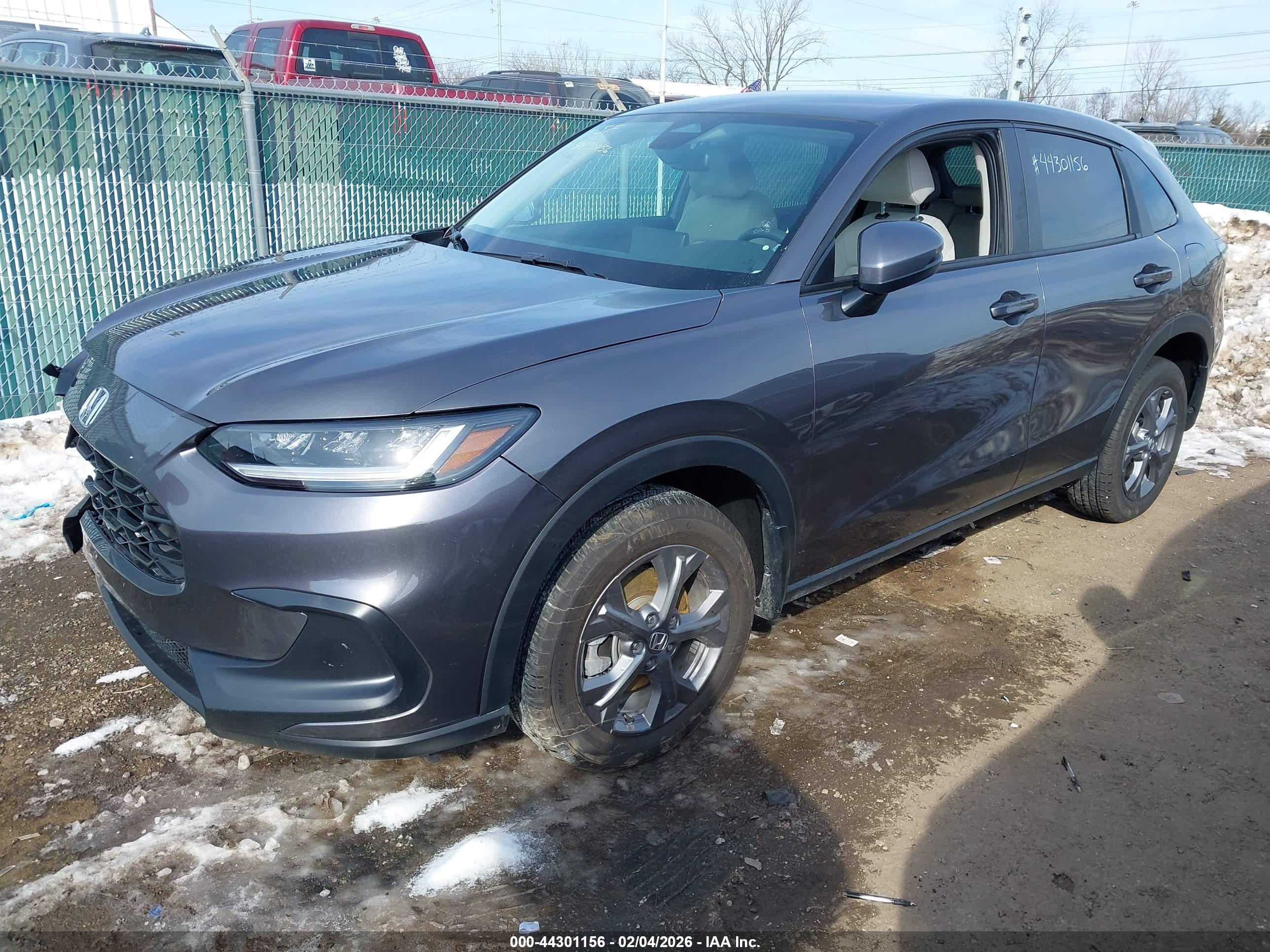 HONDA HR-V image 2