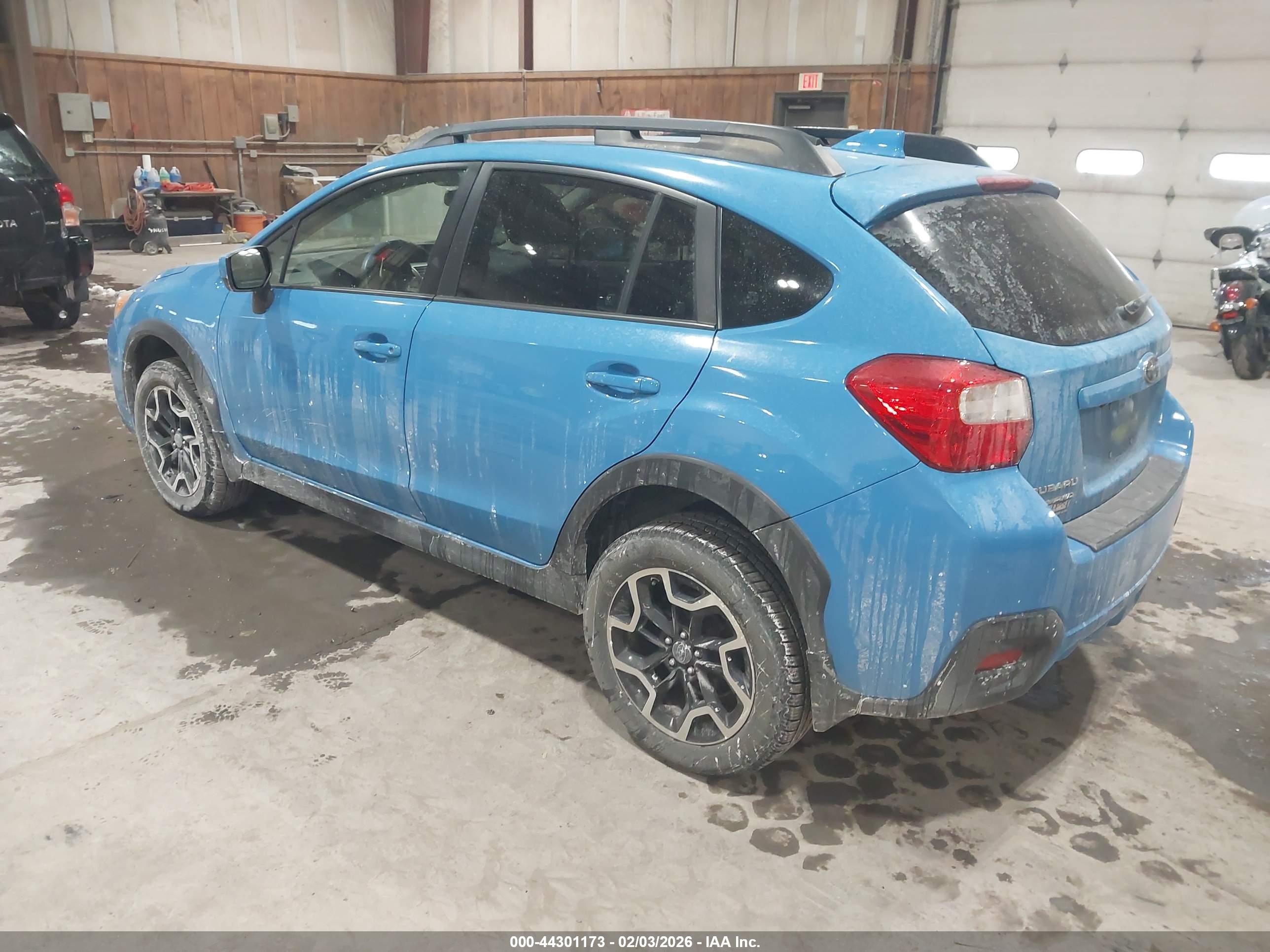 SUBARU CROSSTREK image 3
