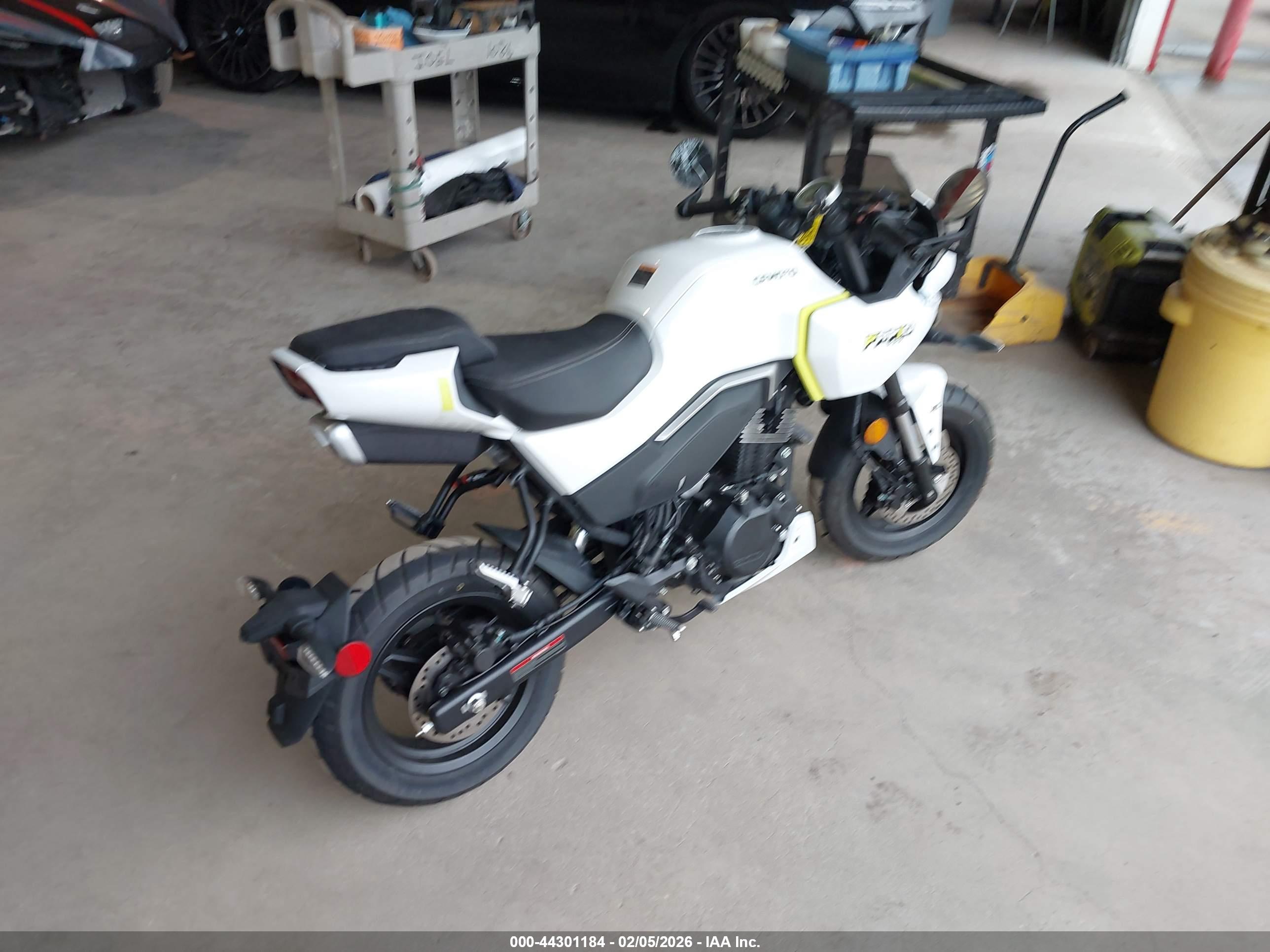CF MOTO image 4