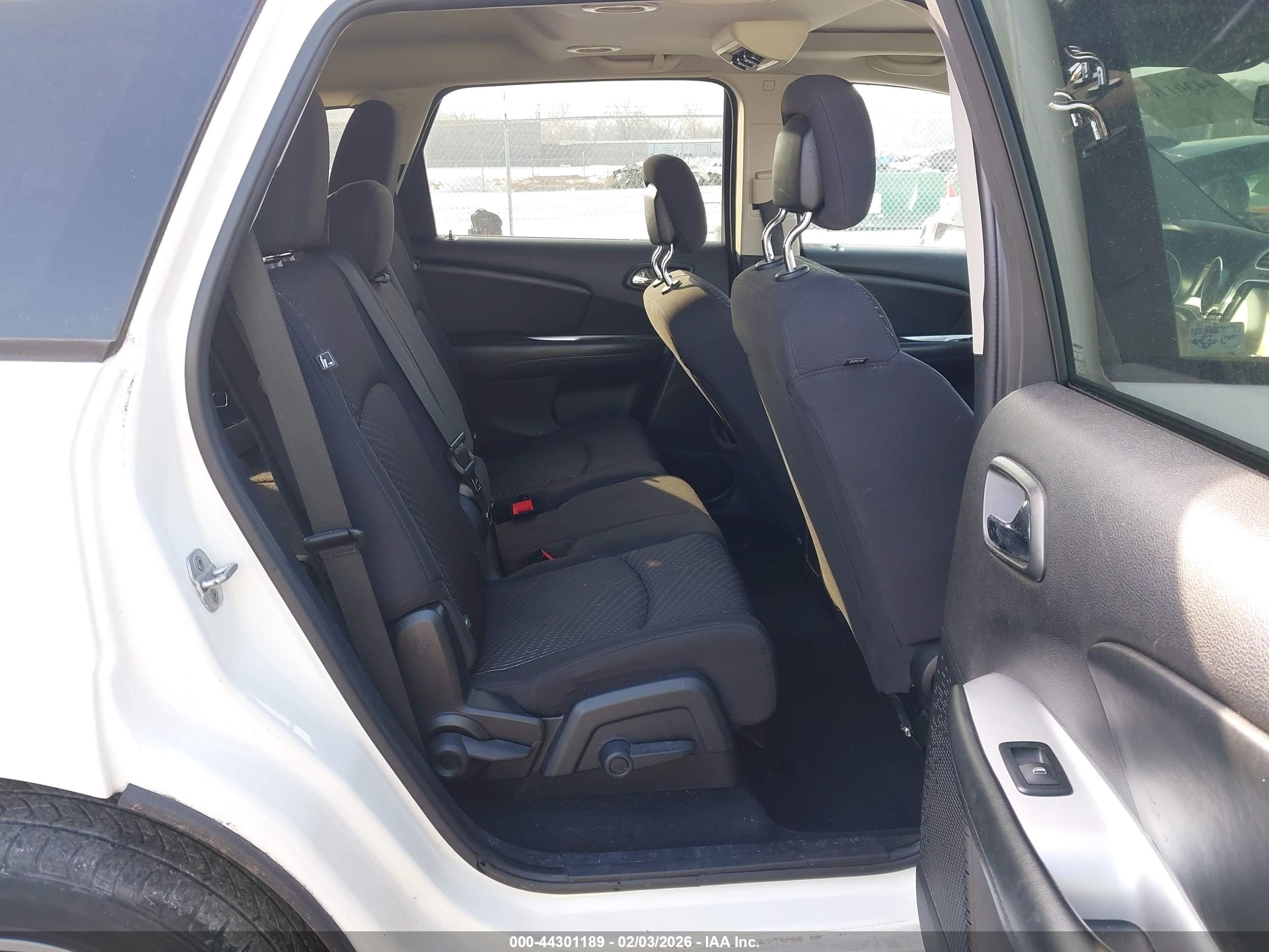 DODGE JOURNEY image 8