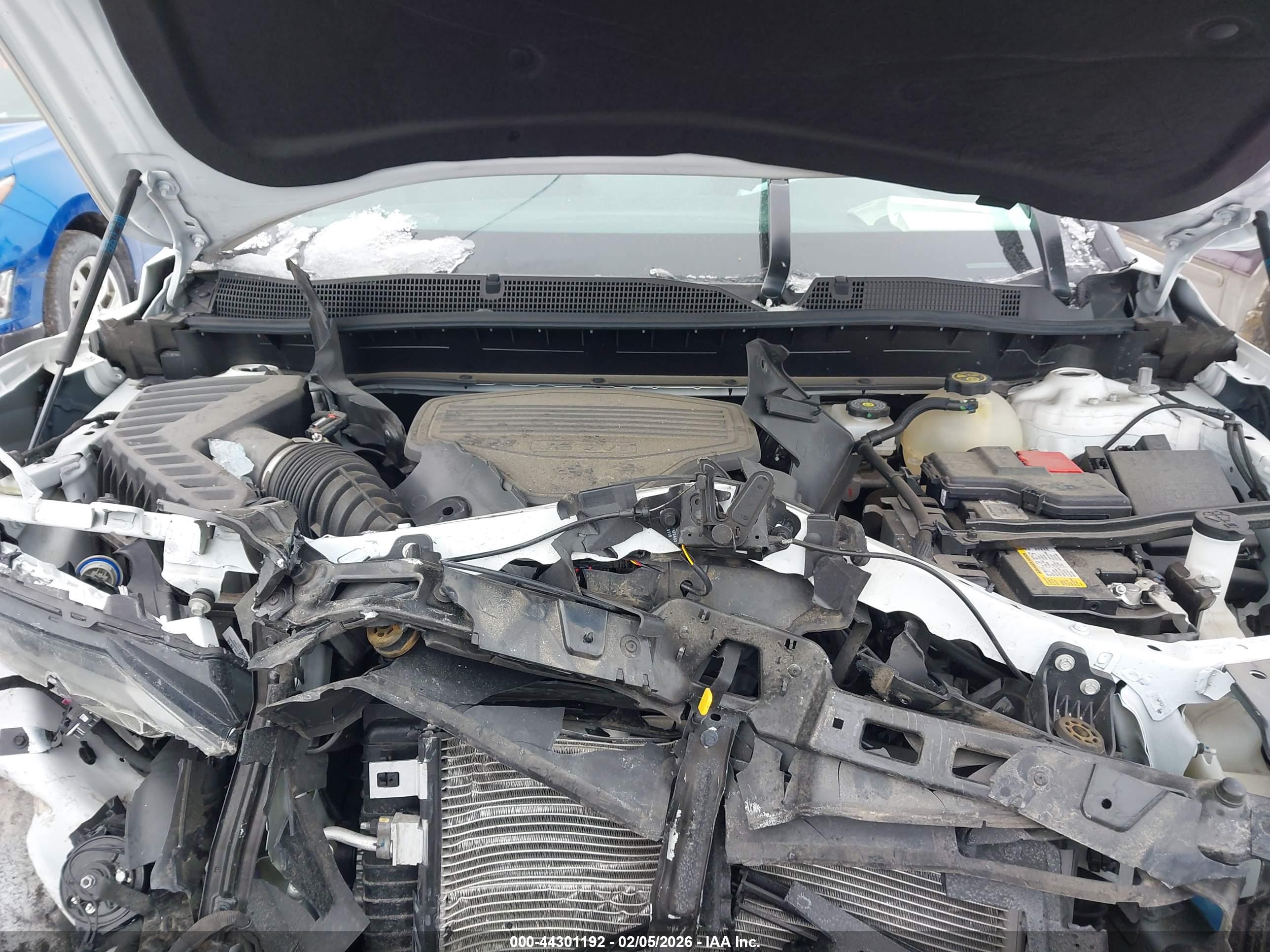 CHEVROLET BLAZER image 10