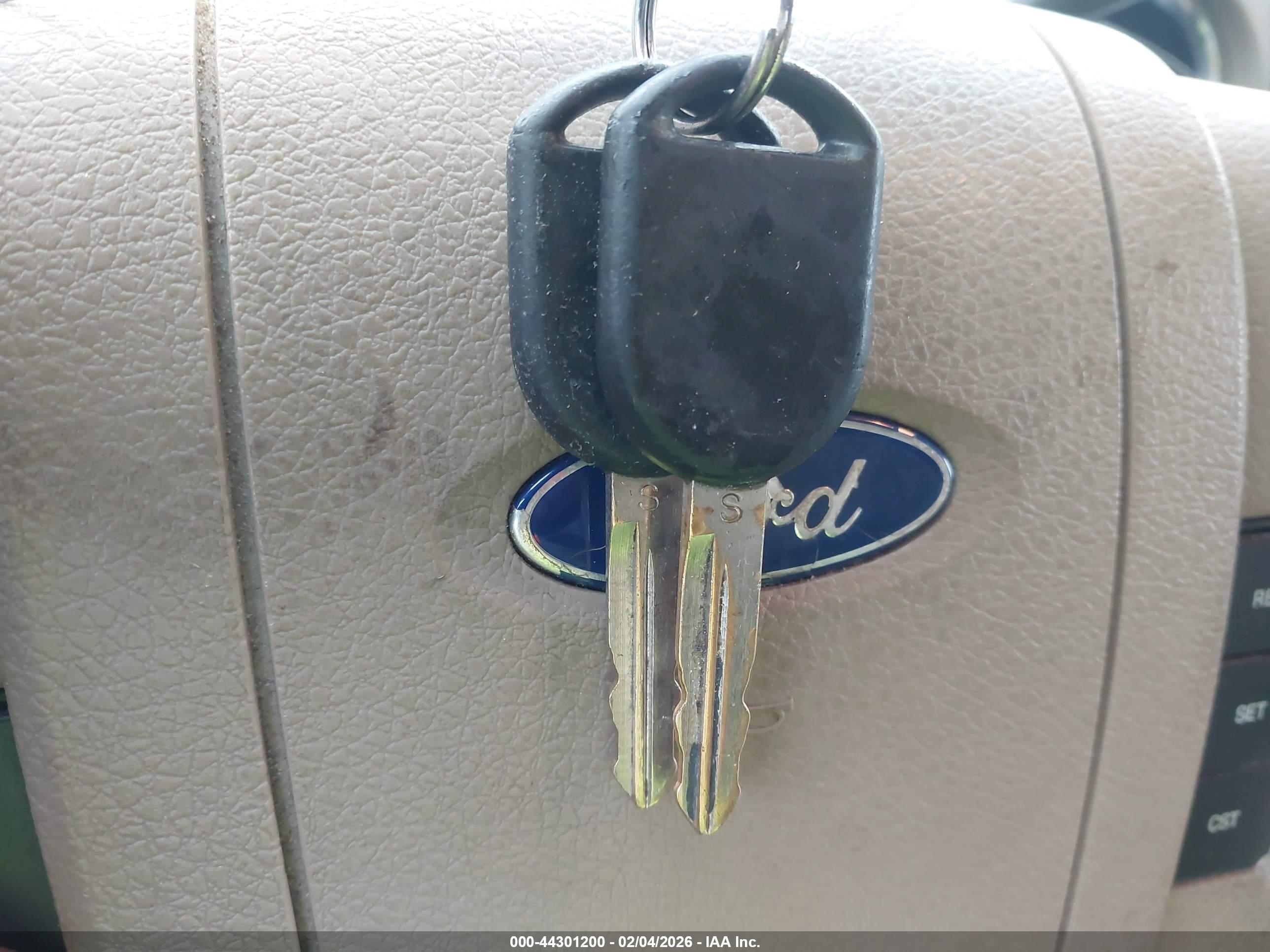 FORD F-150 image 11