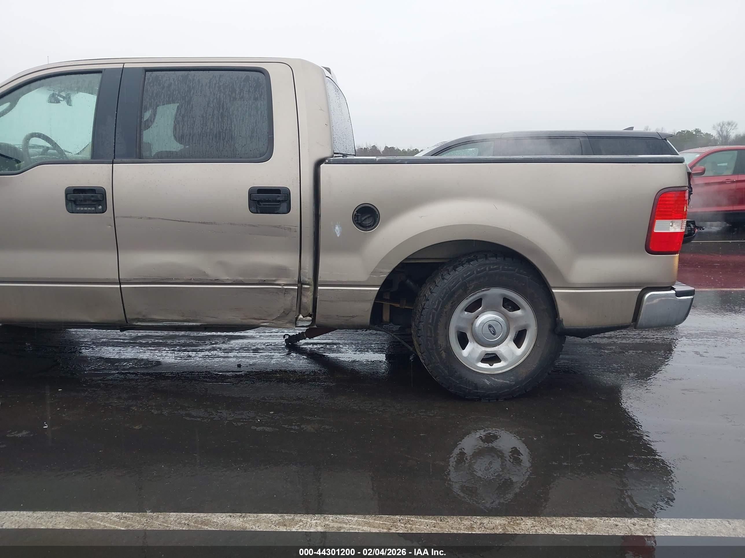 FORD F-150 image 6