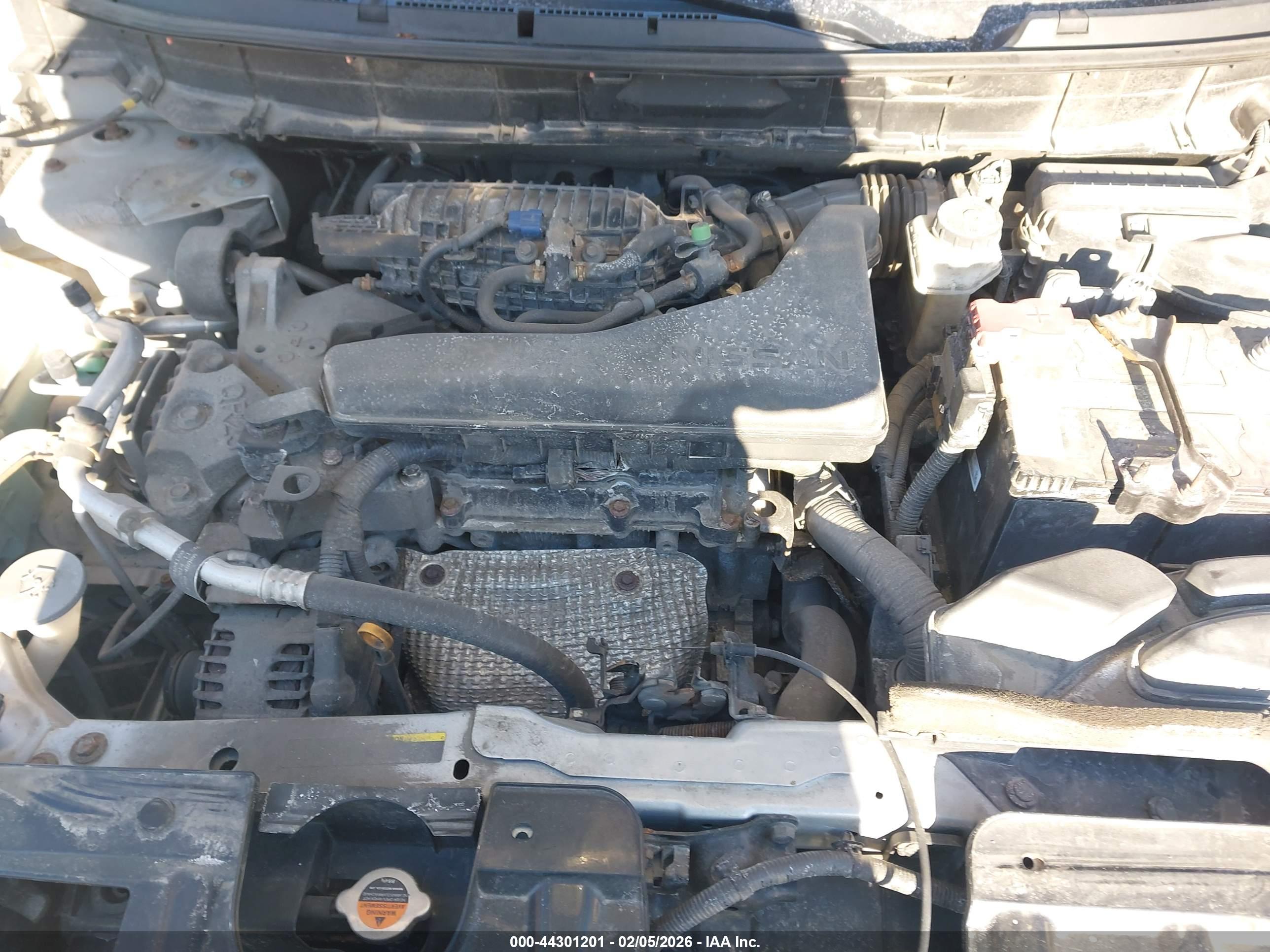 NISSAN ROGUE image 10