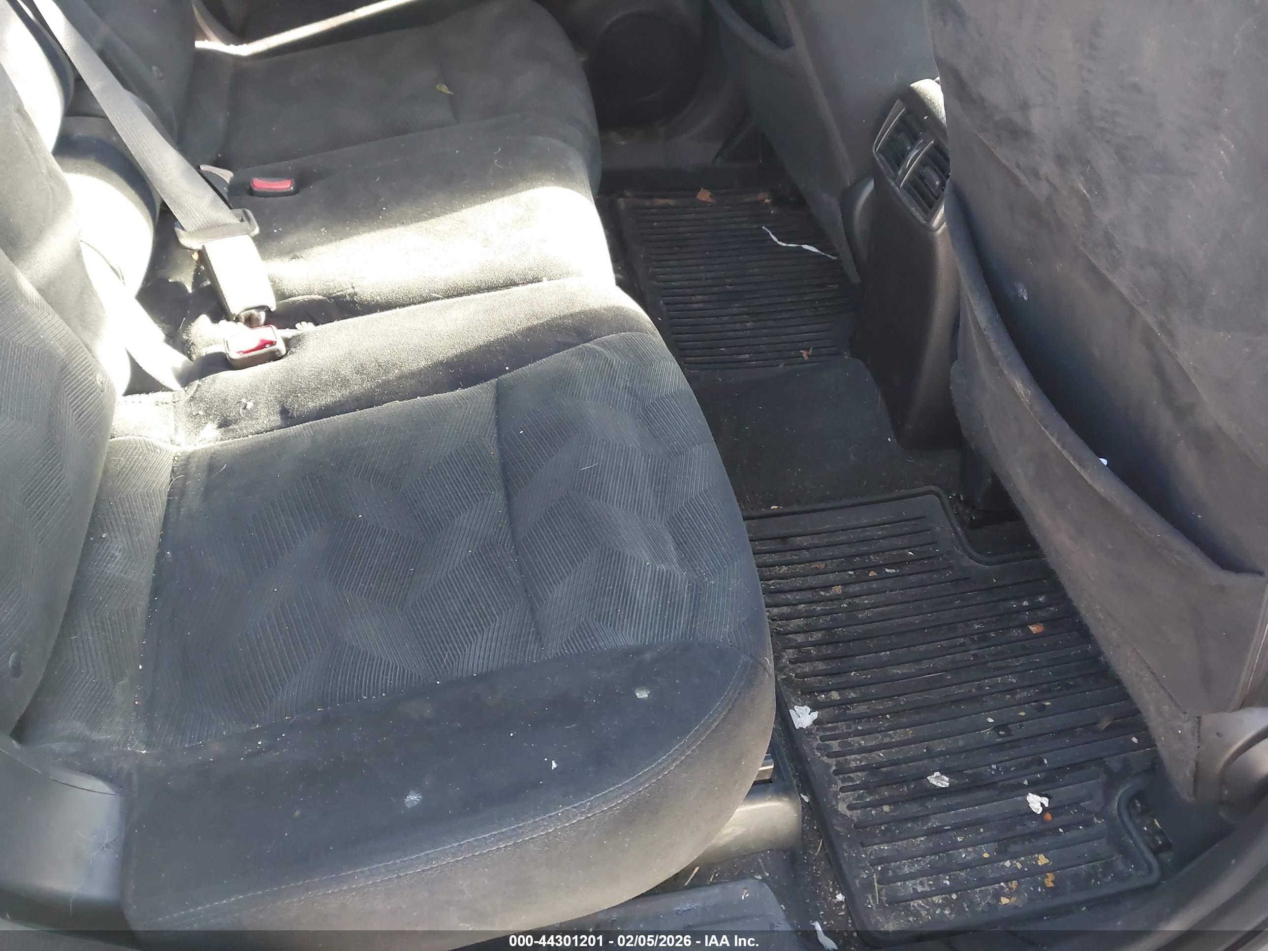 NISSAN ROGUE image 8
