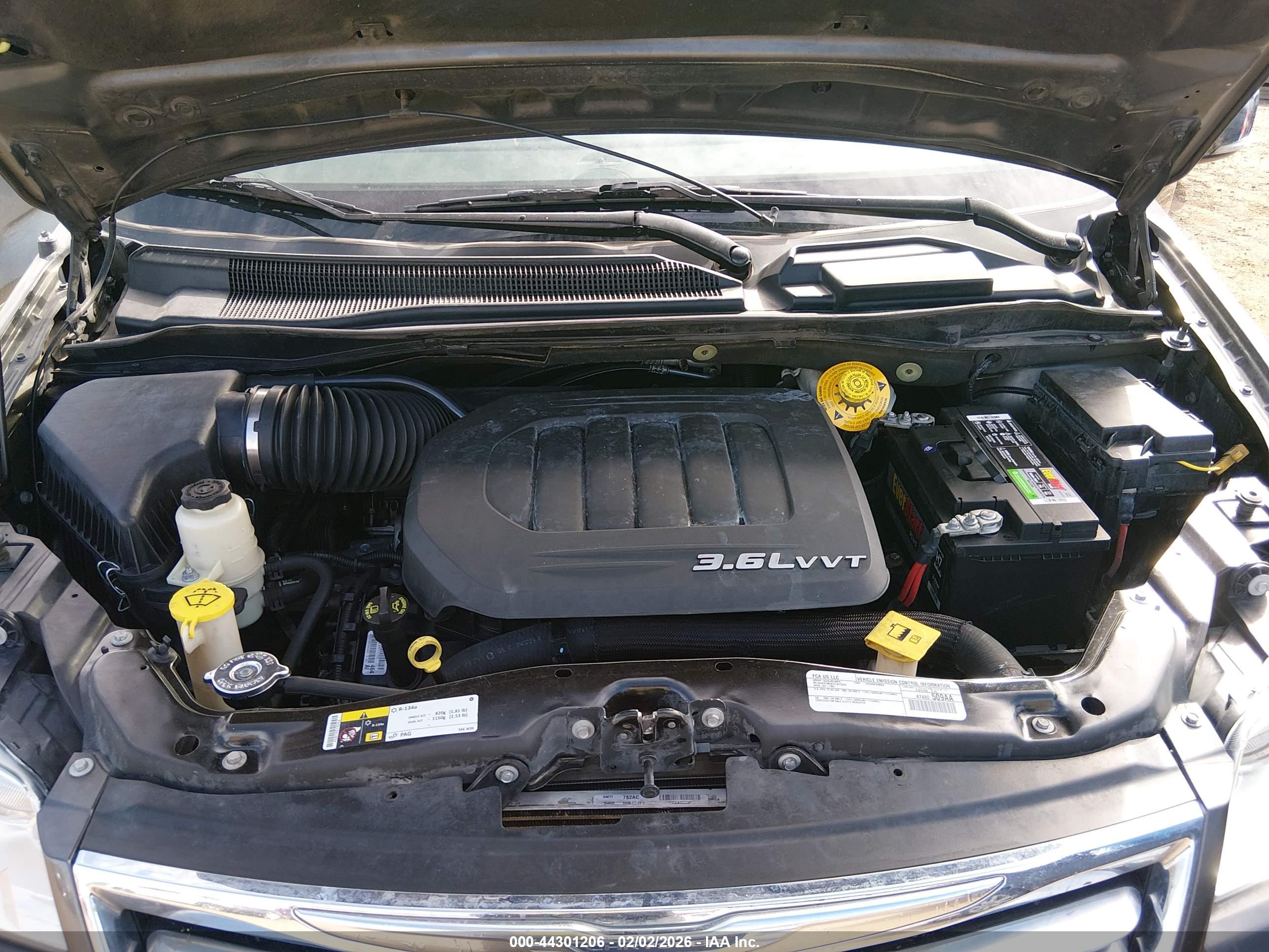 CHRYSLER TOWN image 10