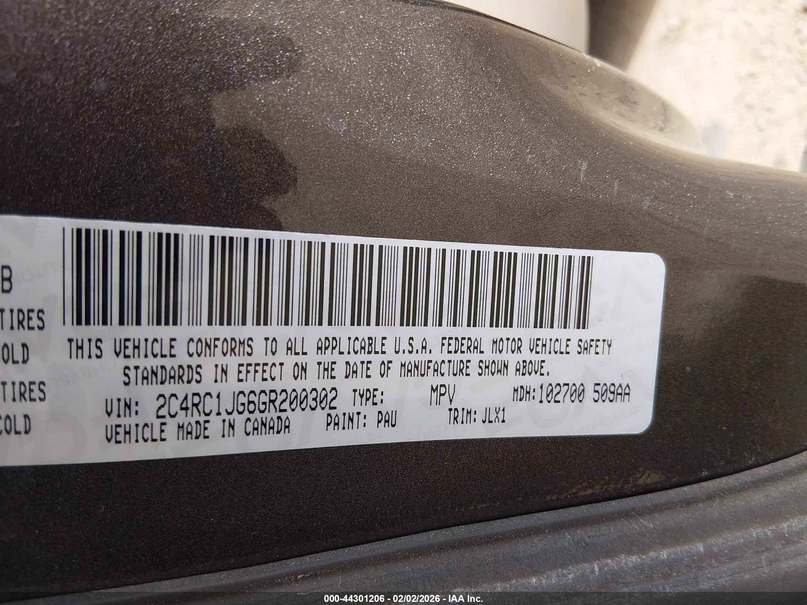 CHRYSLER TOWN image 9
