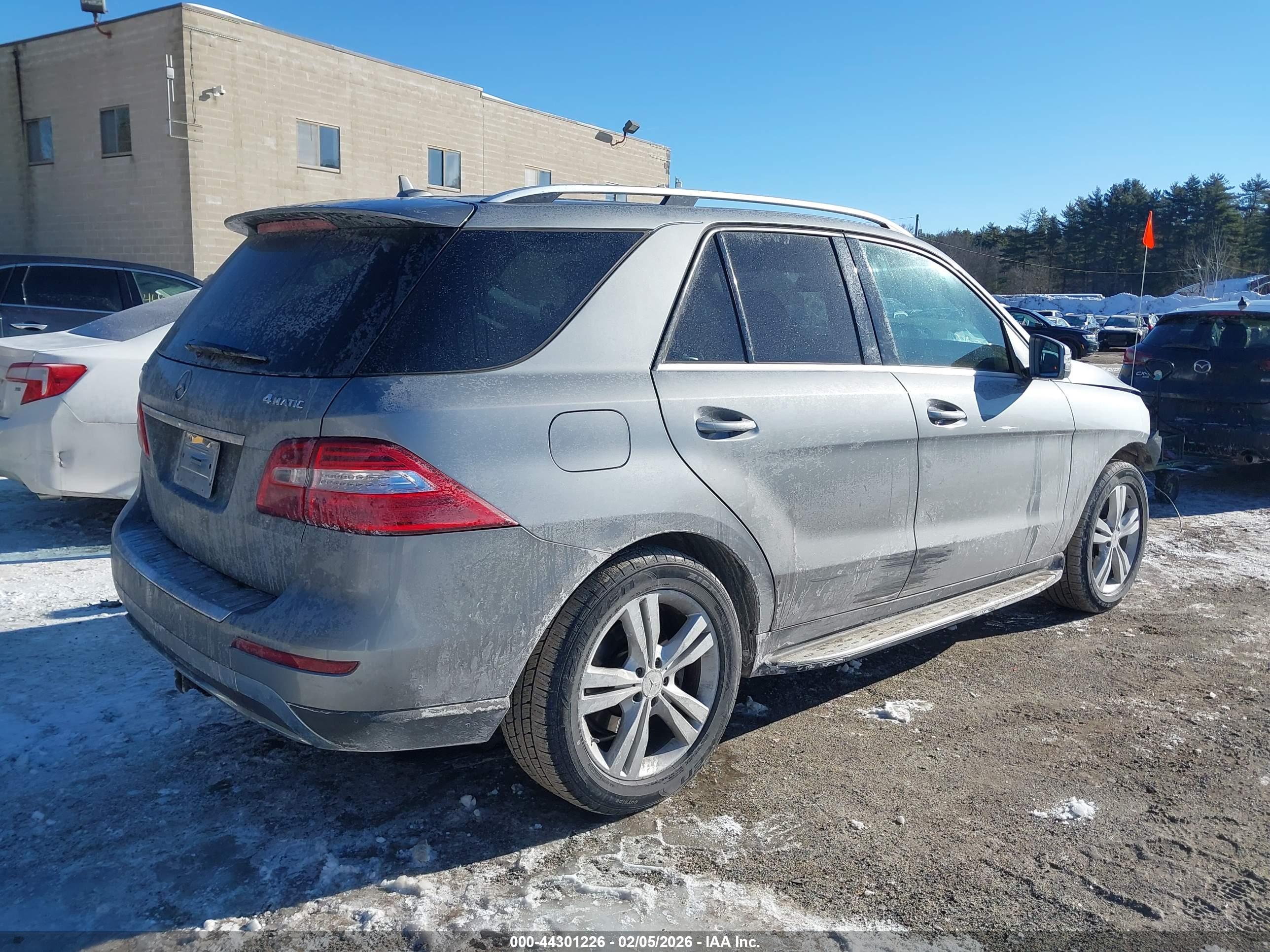 MERCEDES-BENZ ML image 4
