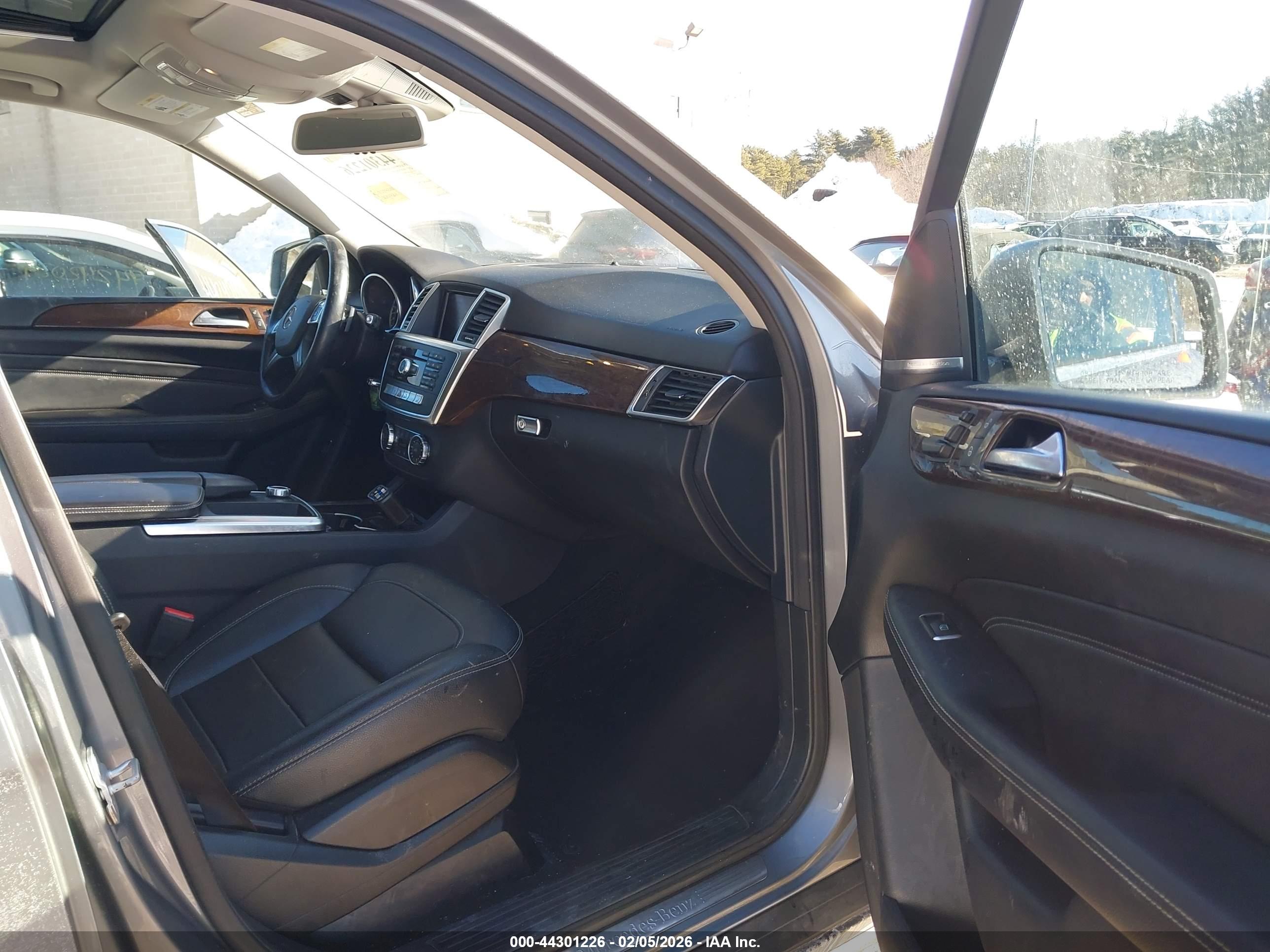 MERCEDES-BENZ ML image 5