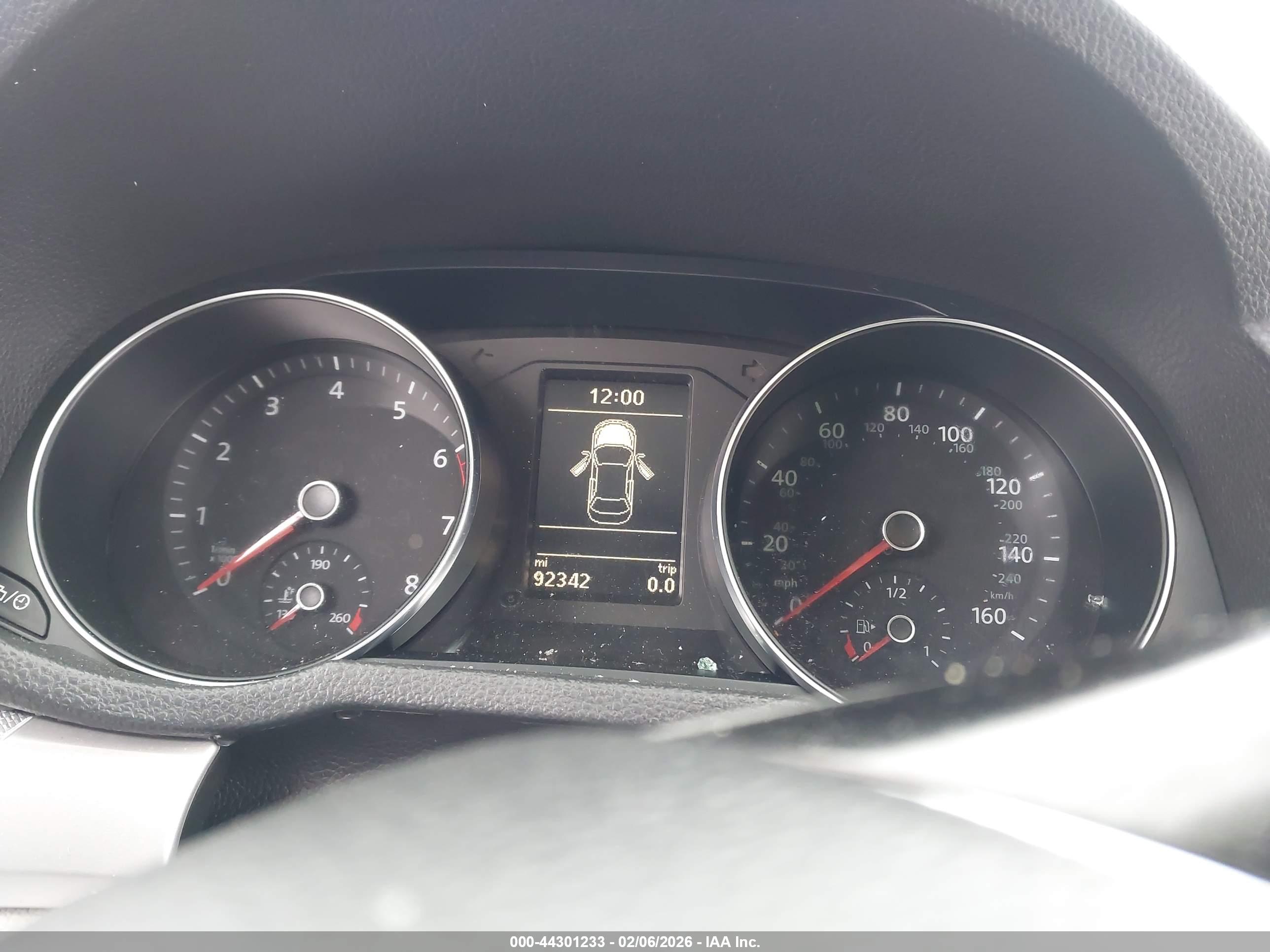 VOLKSWAGEN PASSAT image 7