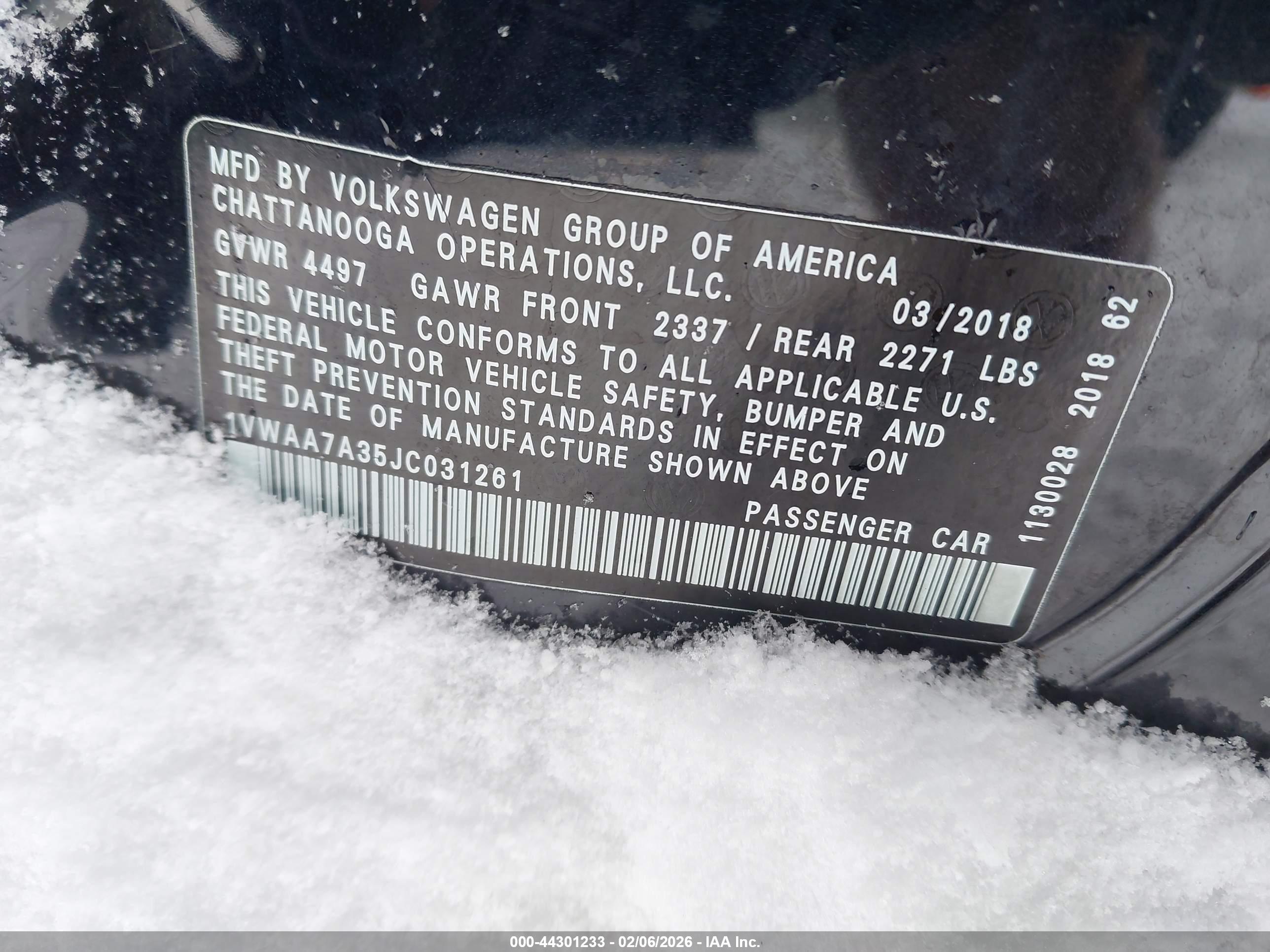 VOLKSWAGEN PASSAT image 9