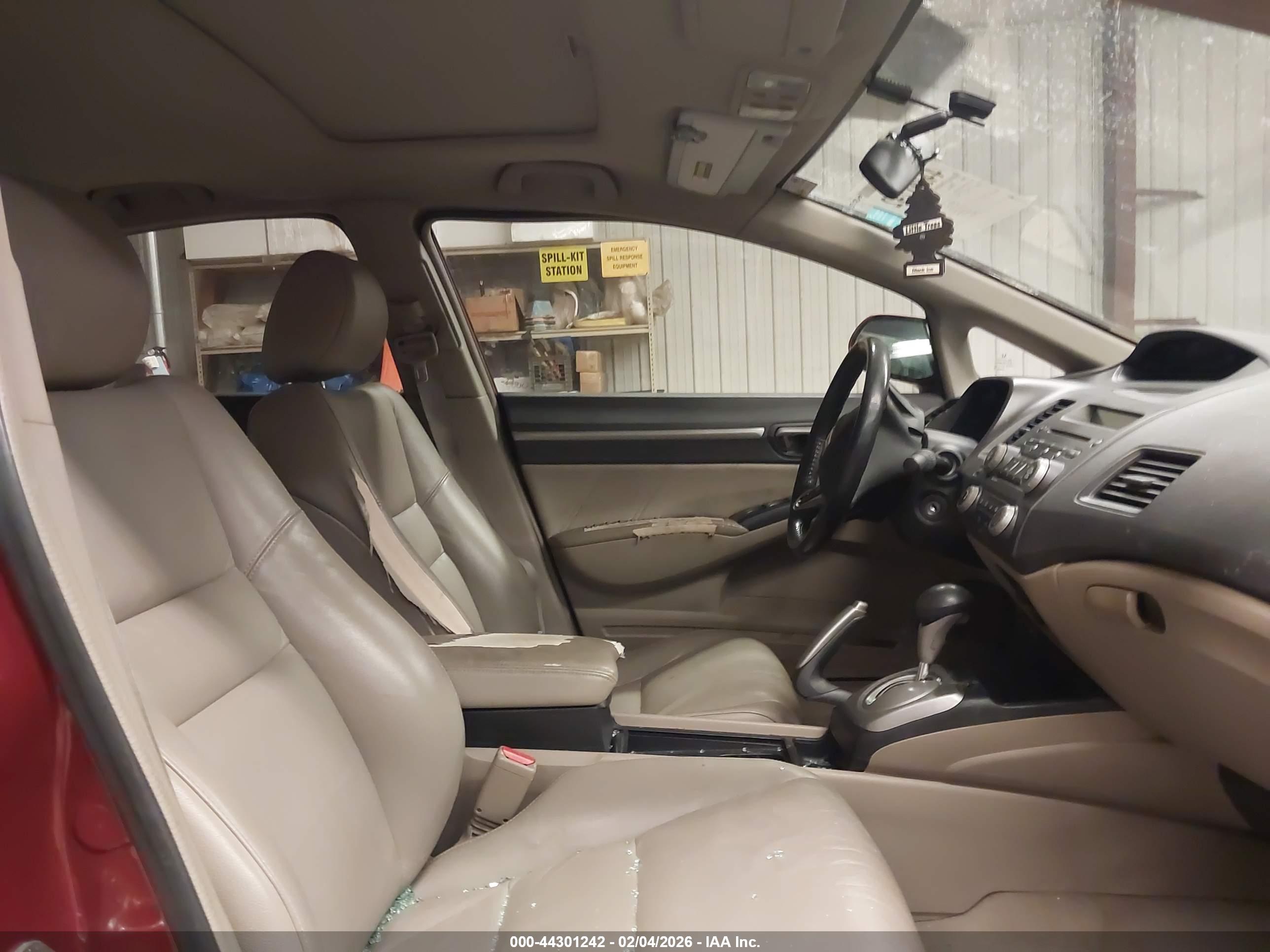 HONDA CIVIC image 5