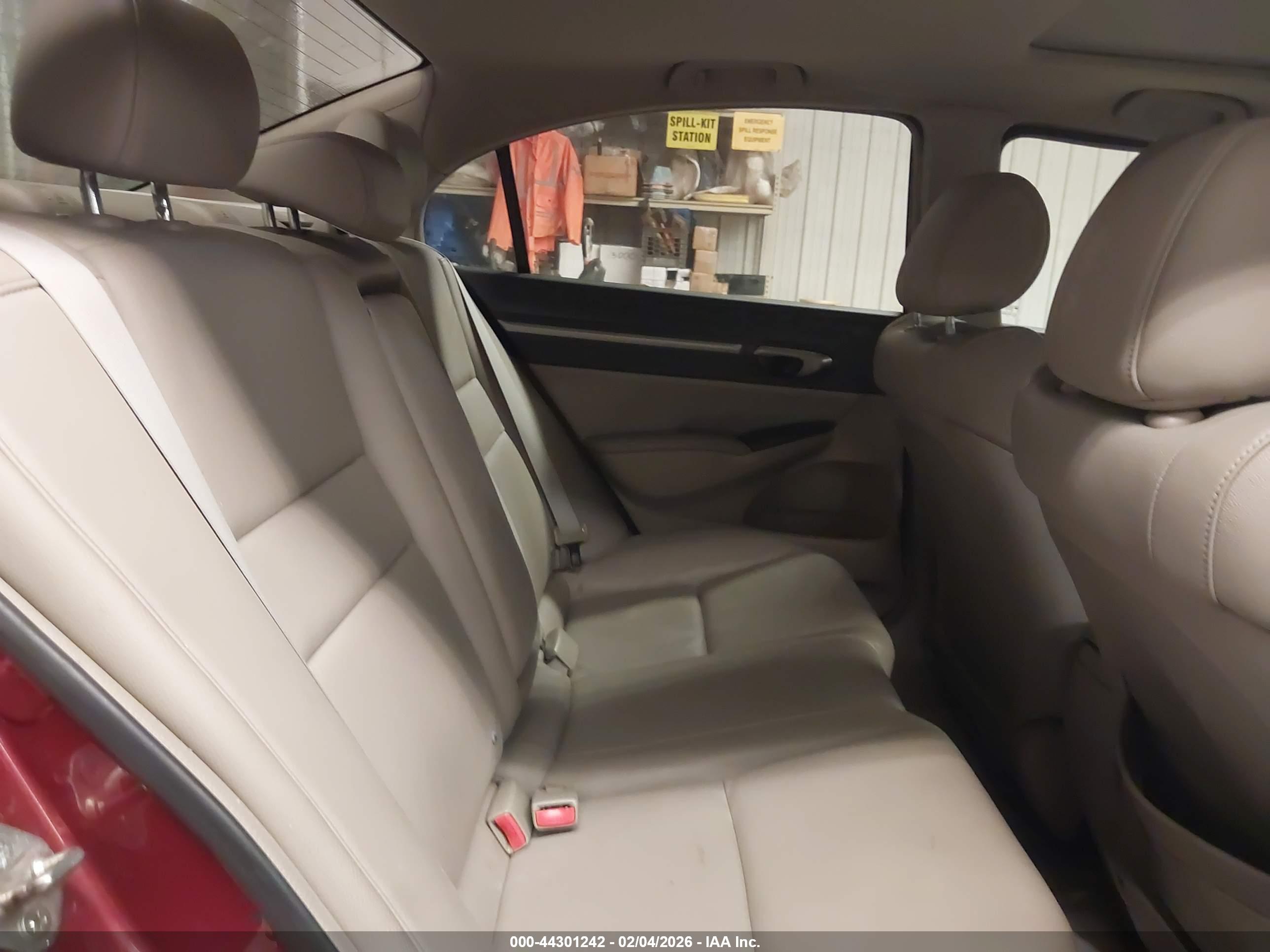 HONDA CIVIC image 8