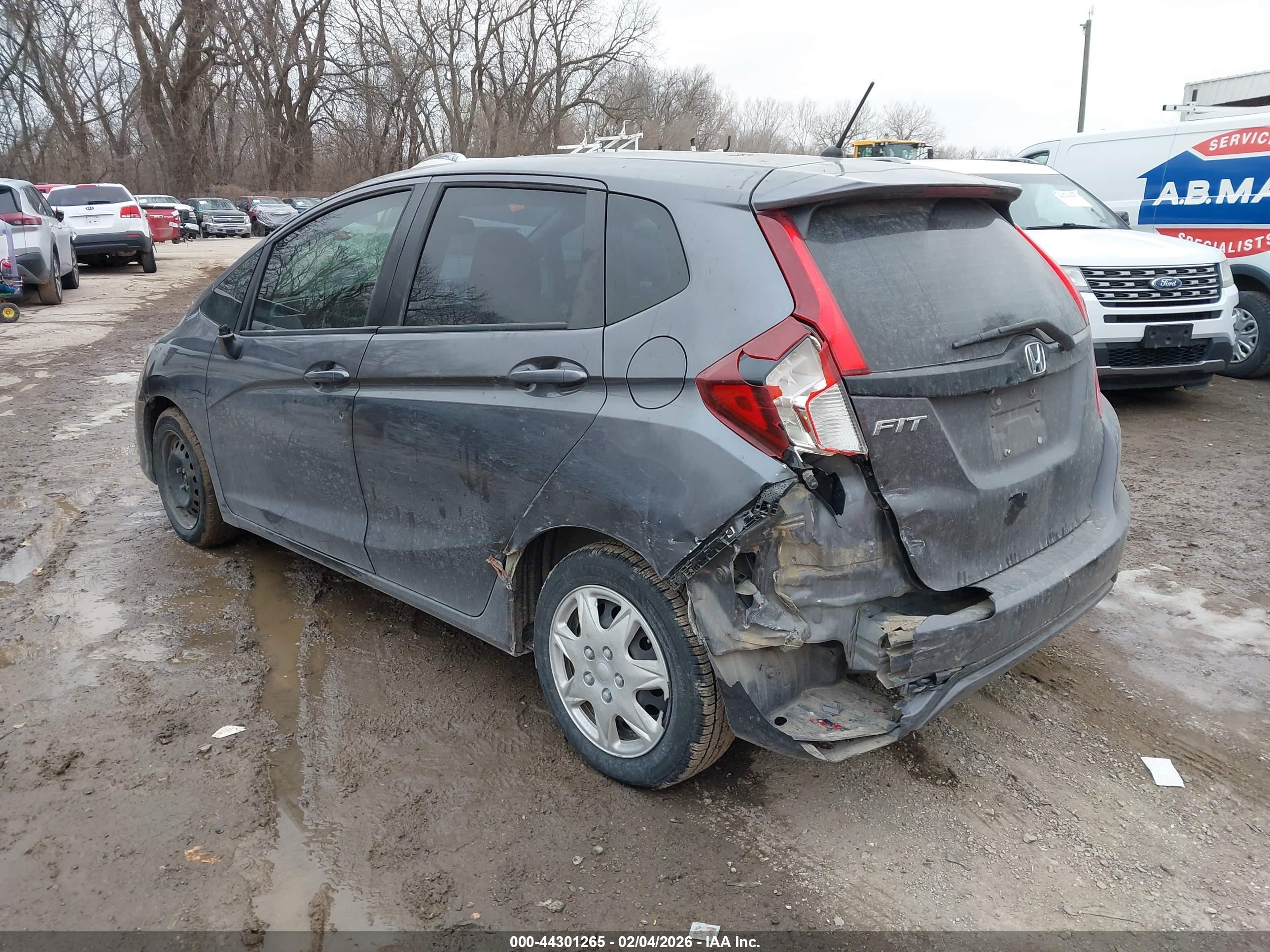 HONDA FIT image 3