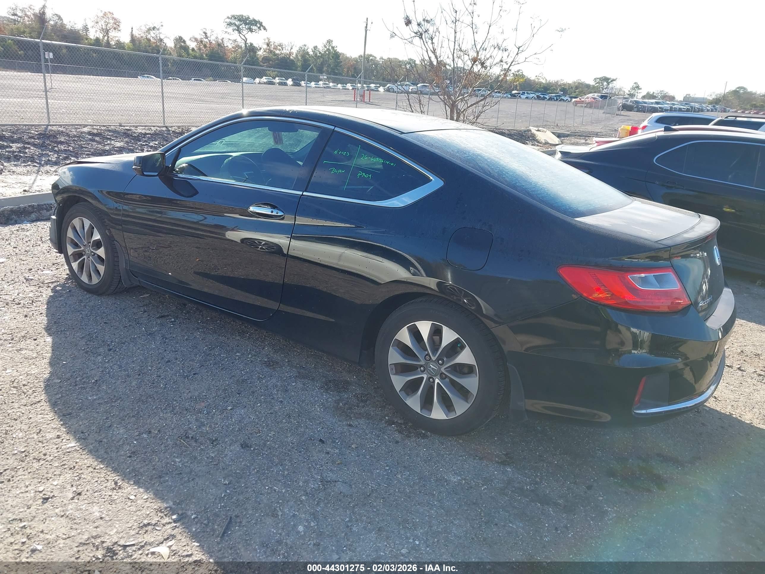 HONDA ACCORD image 3