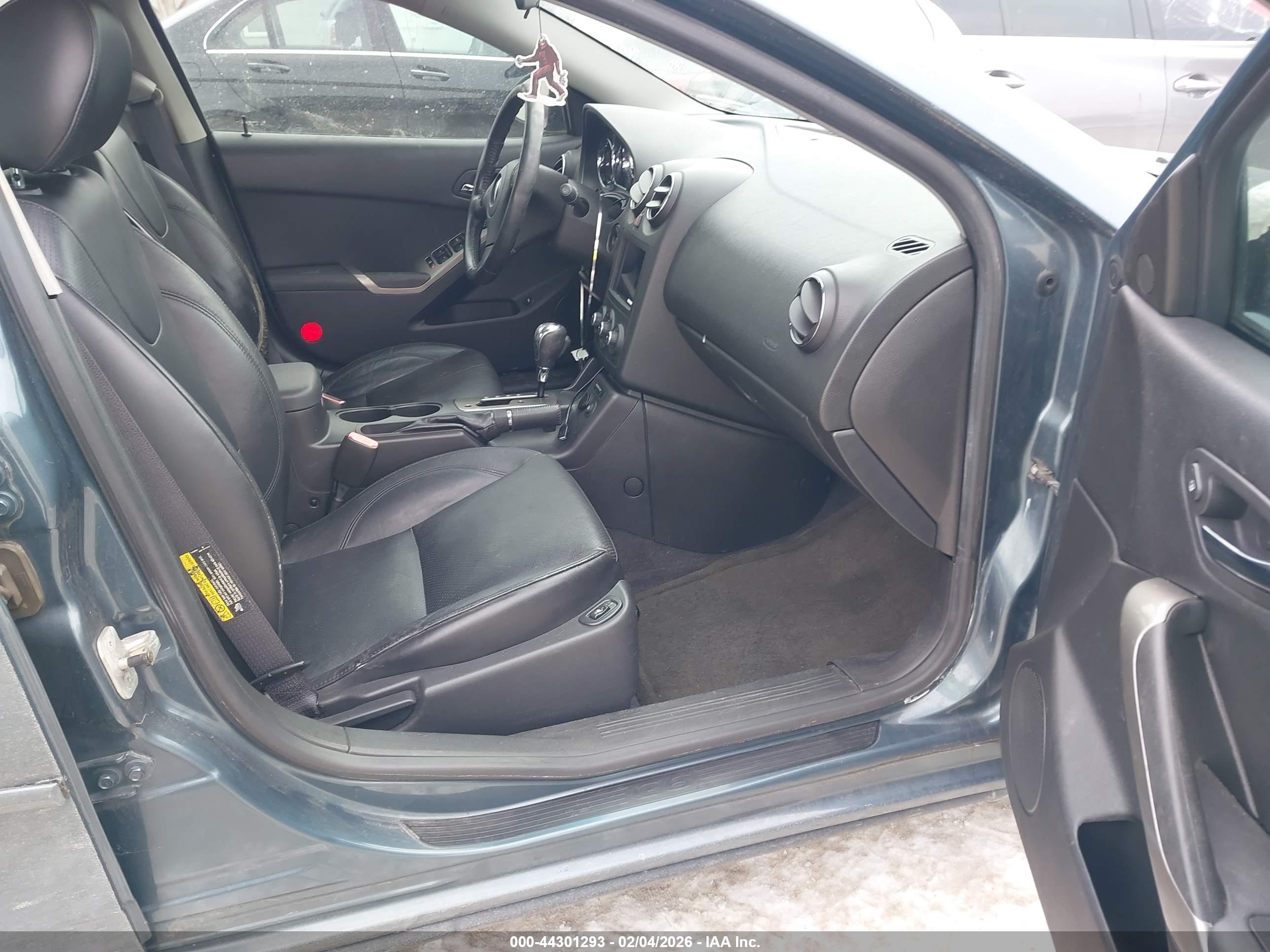 PONTIAC G6 image 5