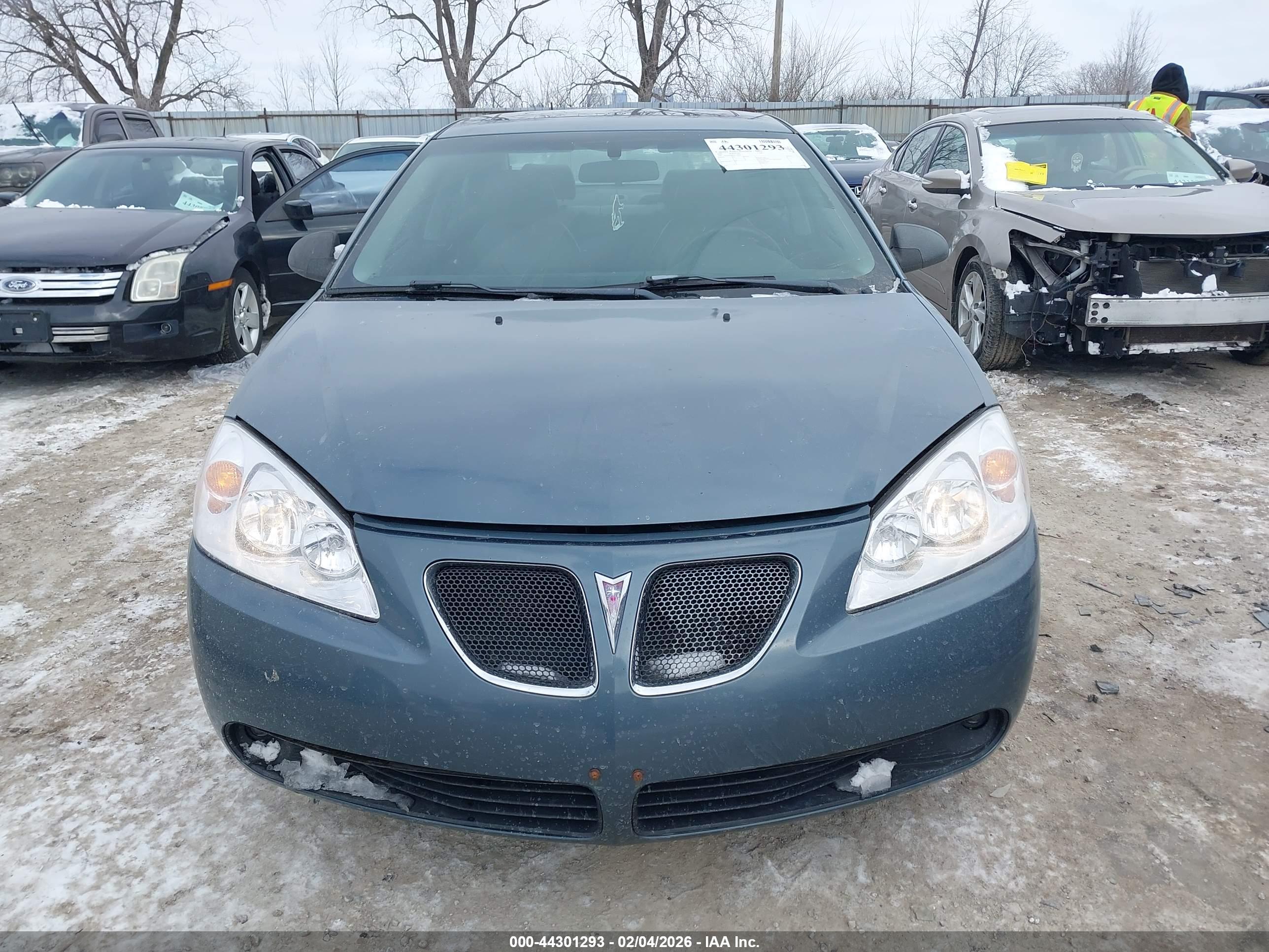 PONTIAC G6 image 6