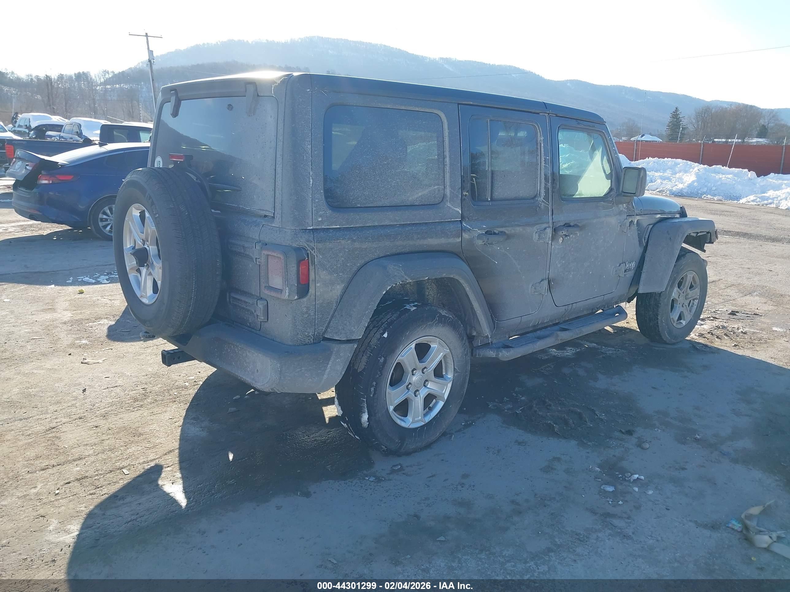 JEEP WRANGLER image 4