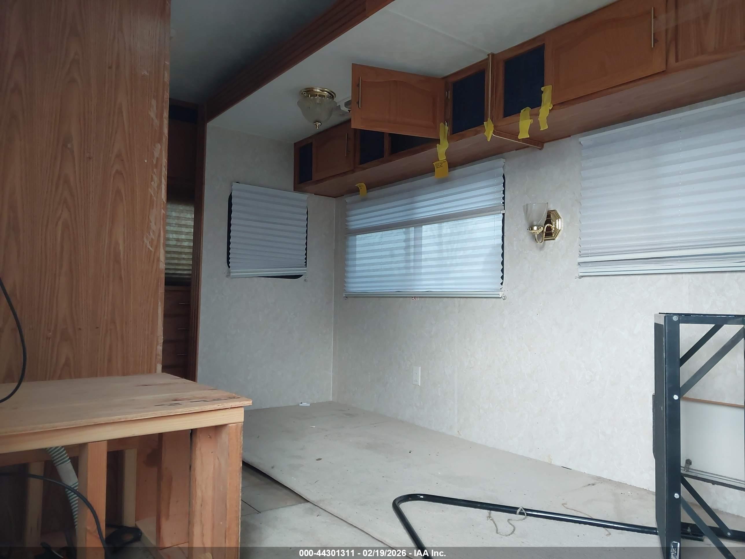KOMFORT RV image 5