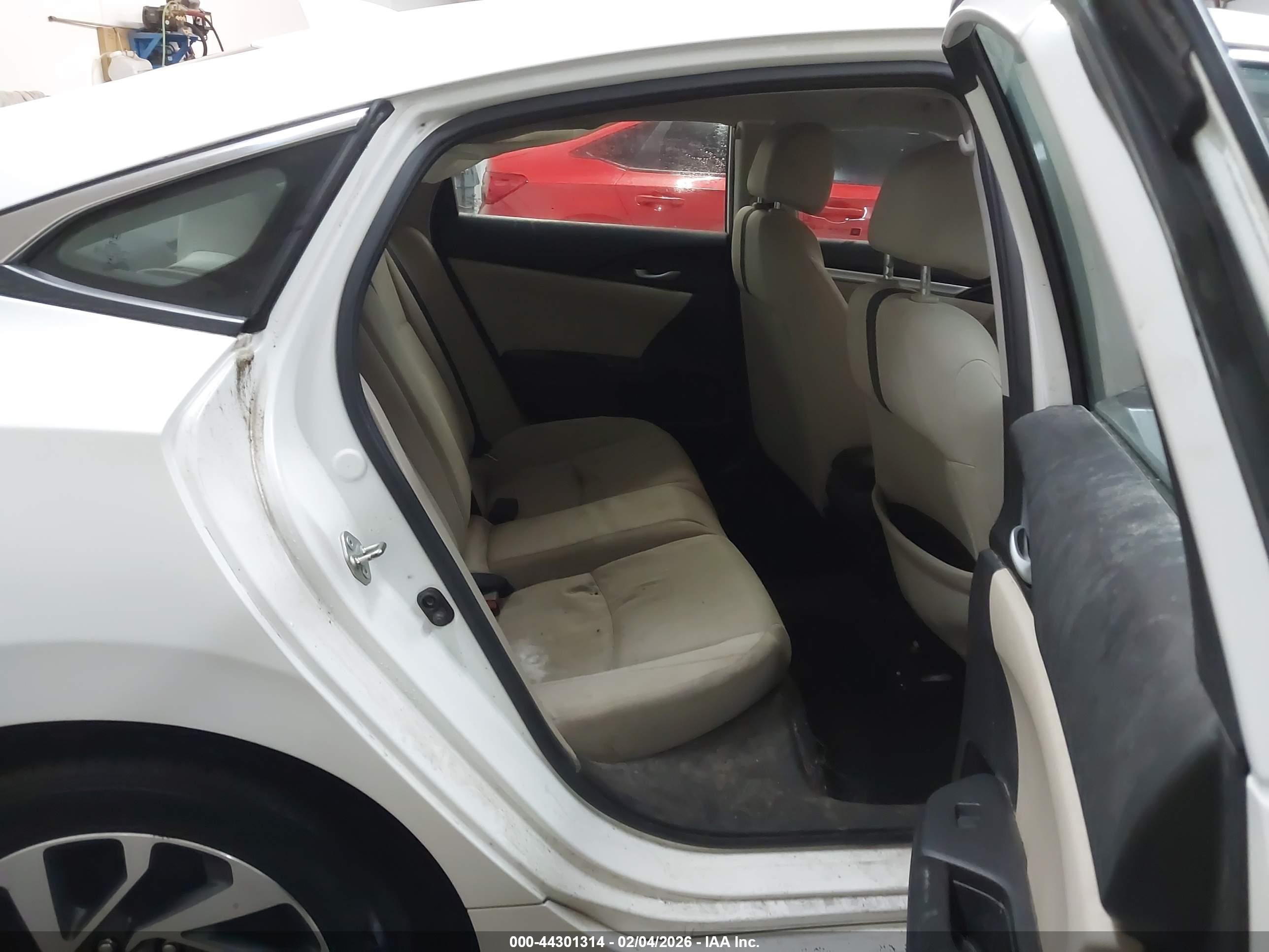 HONDA CIVIC image 8