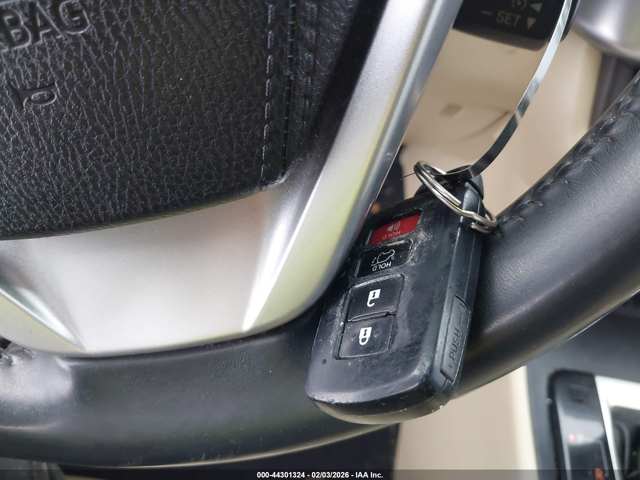 TOYOTA HIGHLANDER image 11