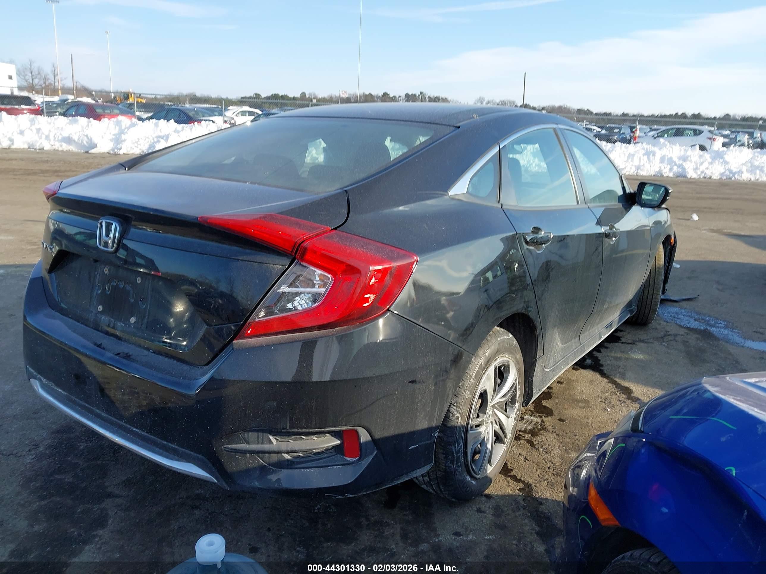 HONDA CIVIC image 4