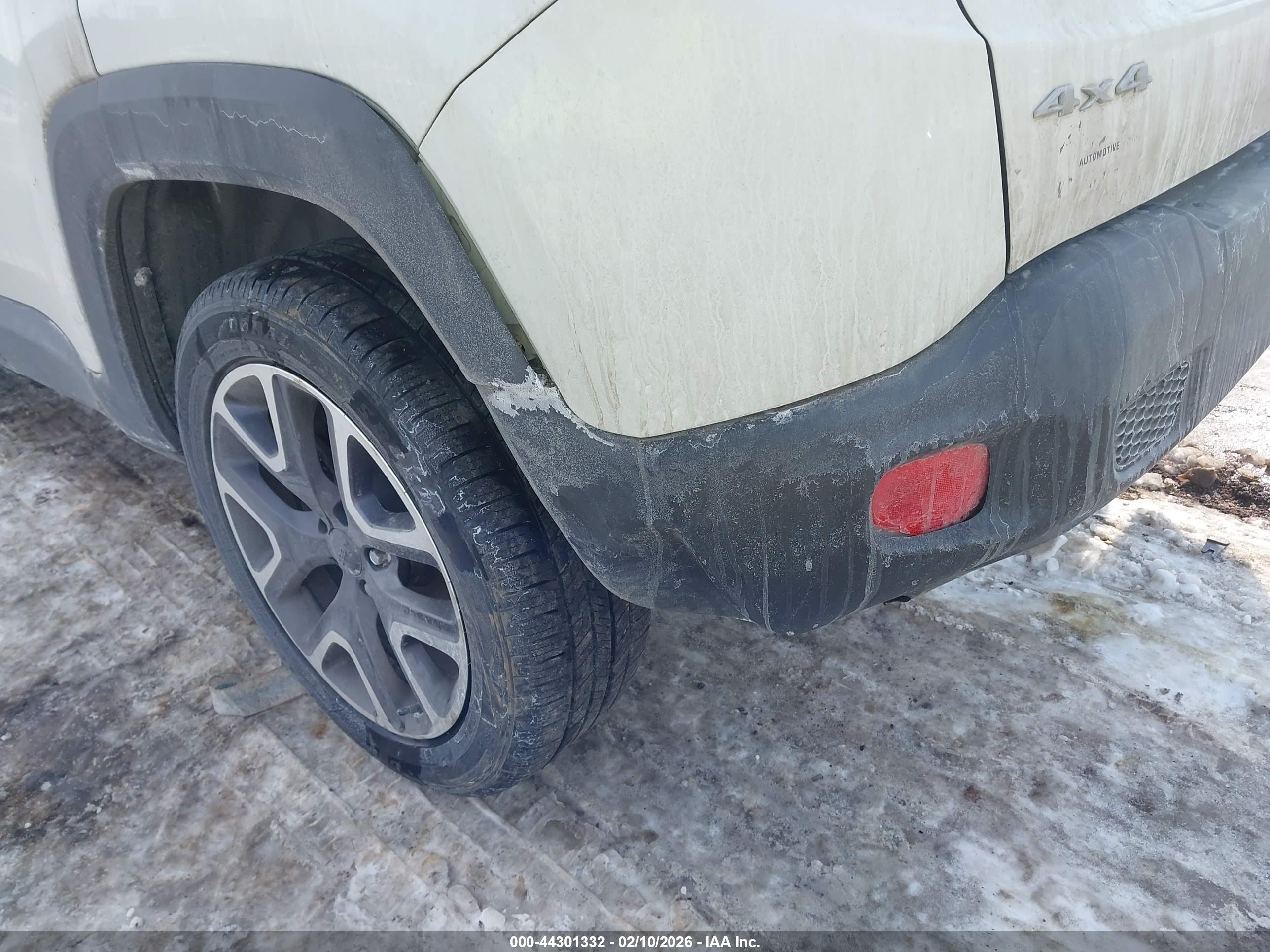 JEEP RENEGADE image 6
