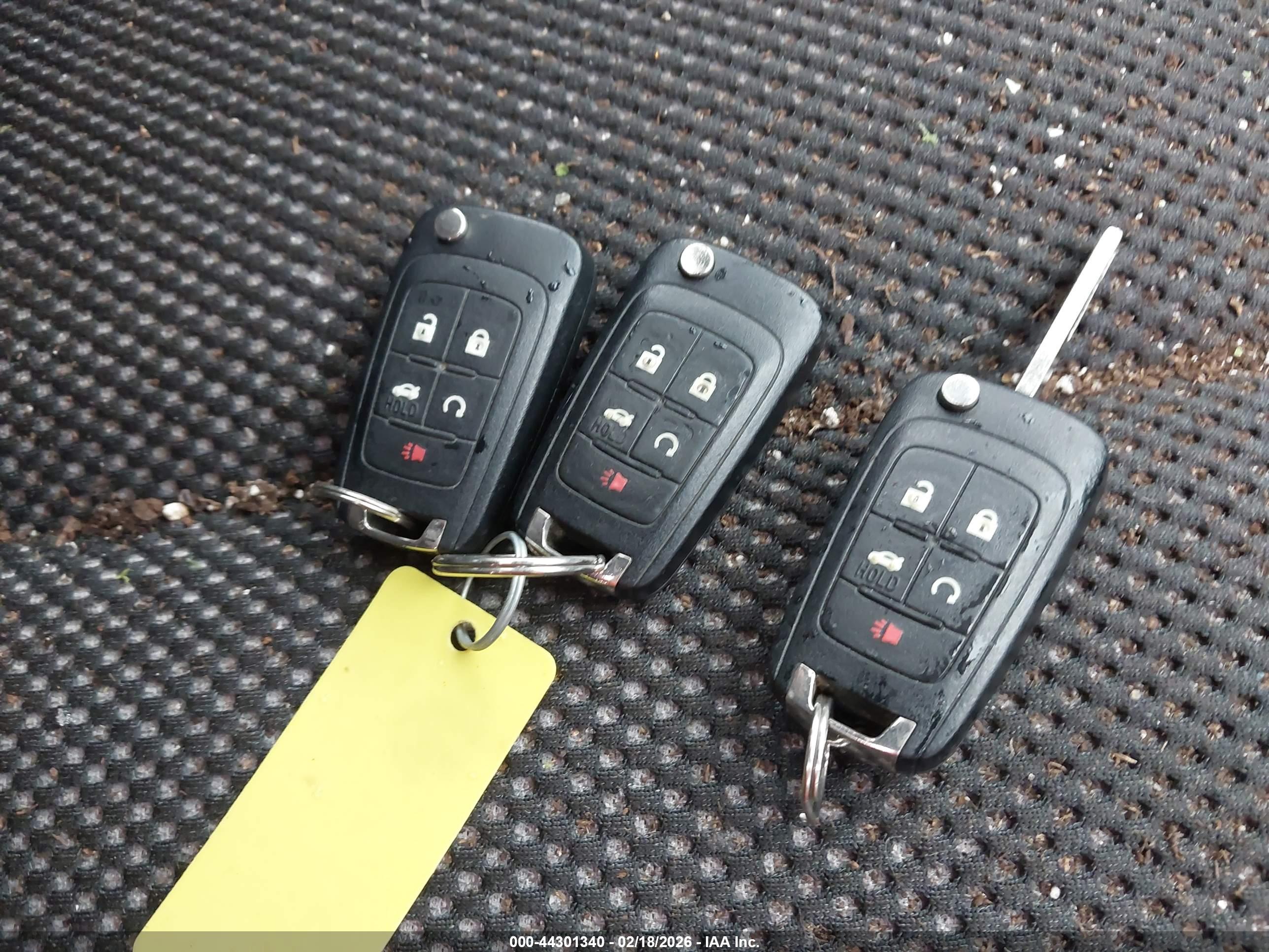 CHEVROLET EQUINOX image 11