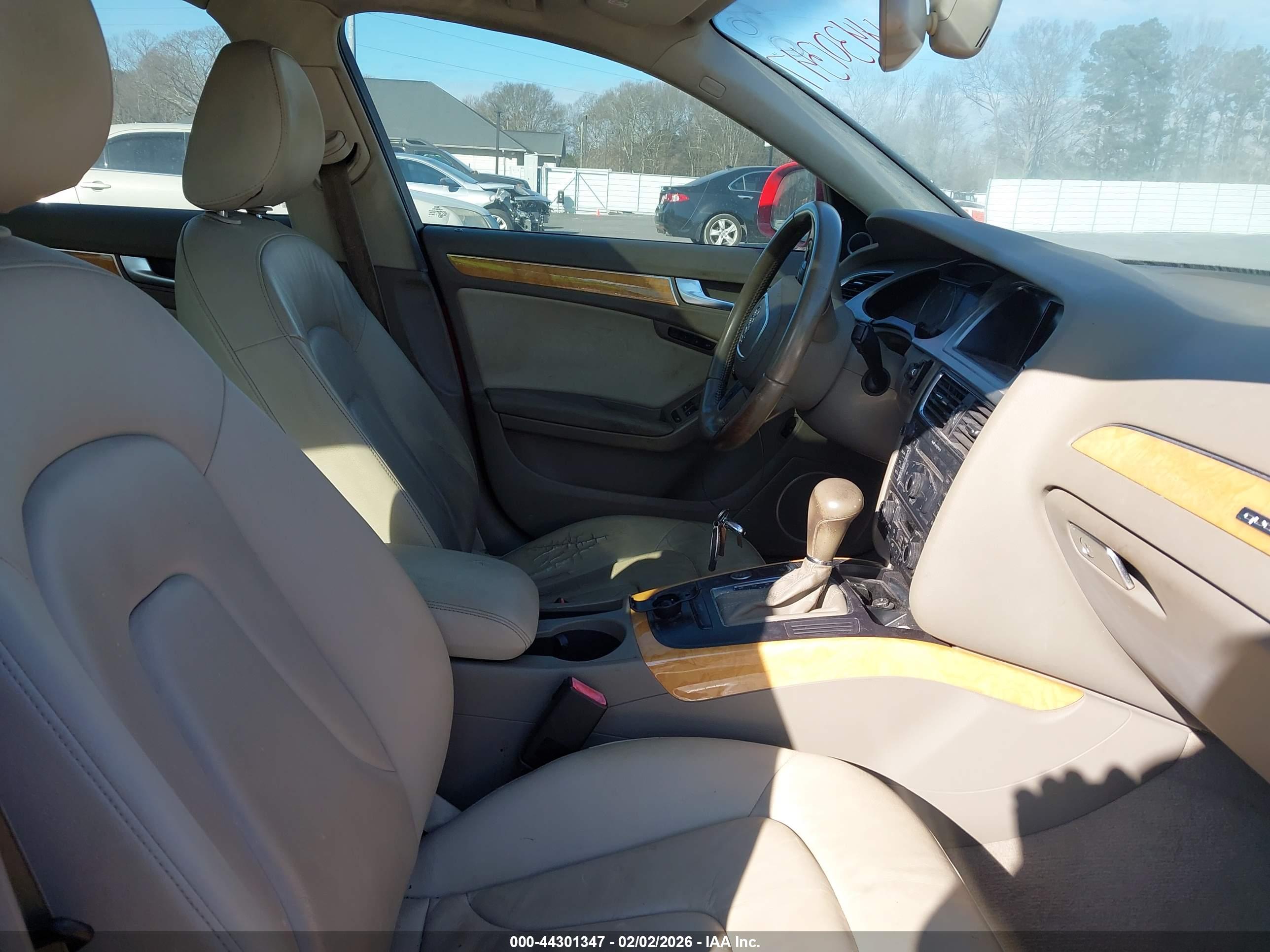 AUDI A4 image 5