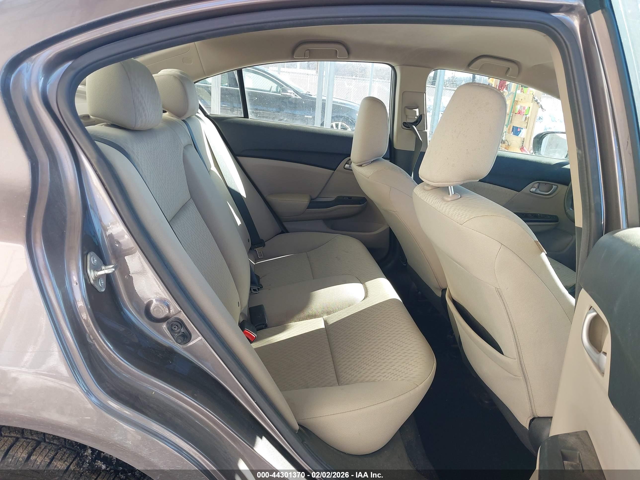 HONDA CIVIC image 8
