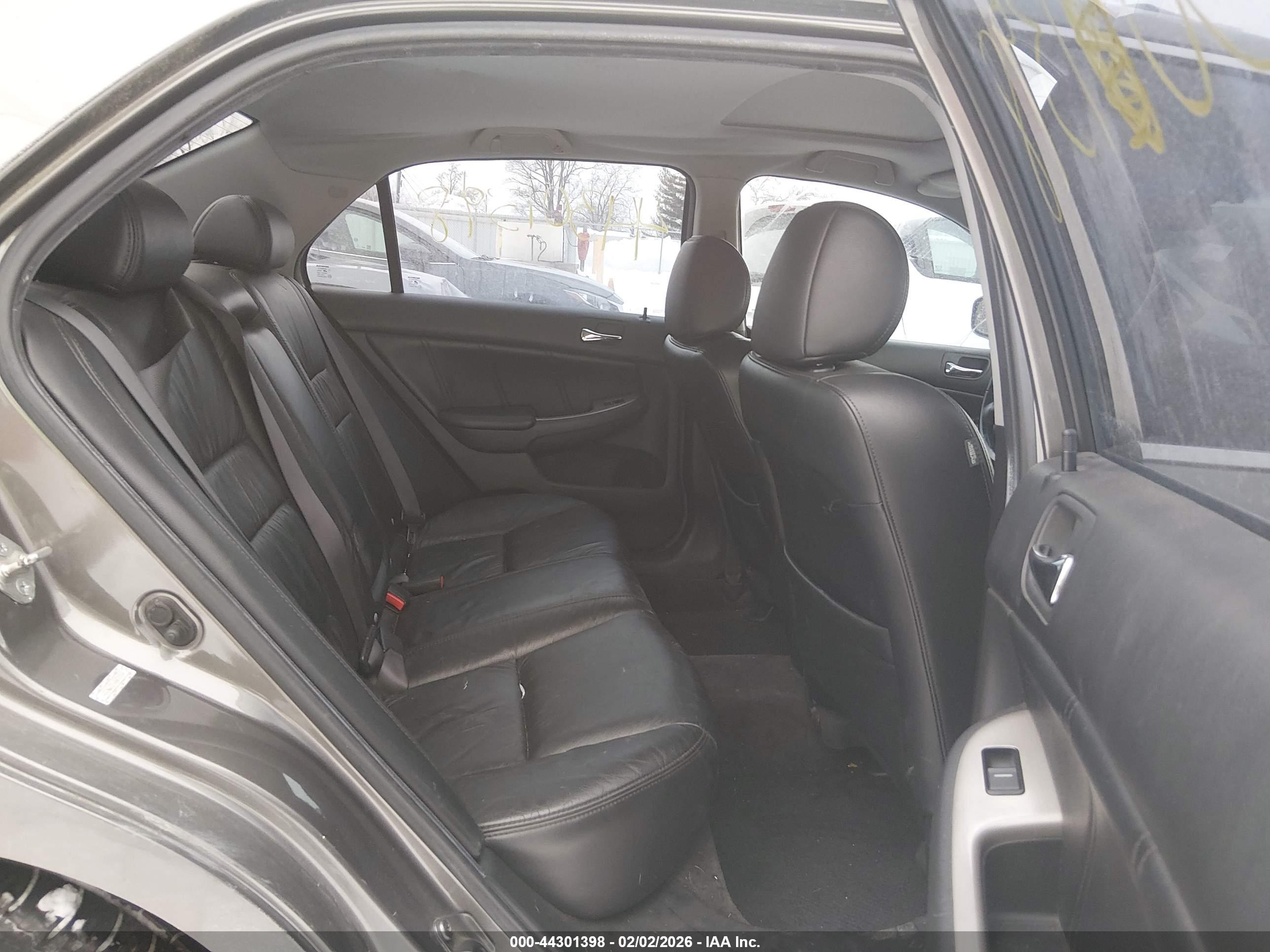 HONDA ACCORD image 8
