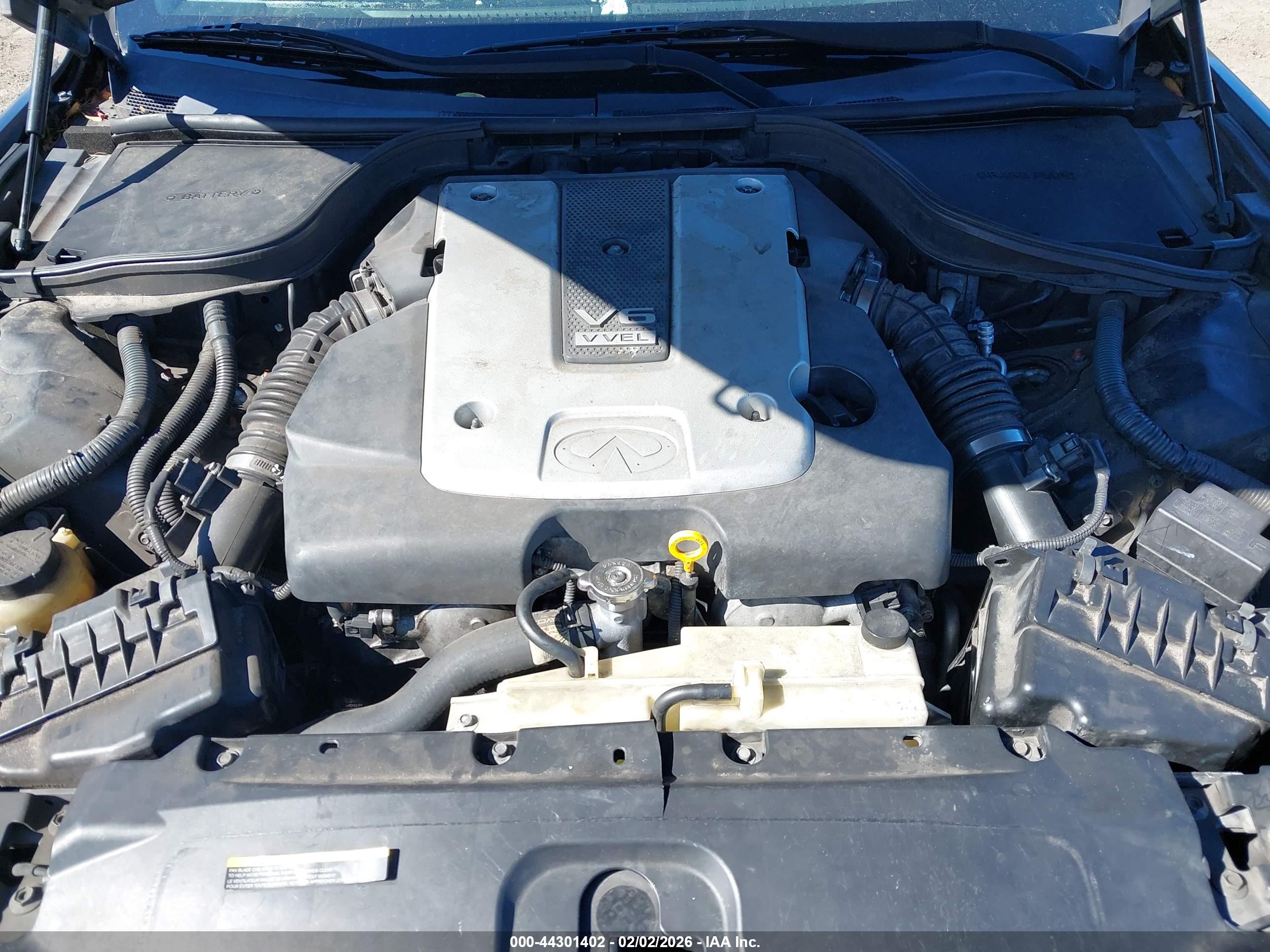 INFINITI G37 image 10
