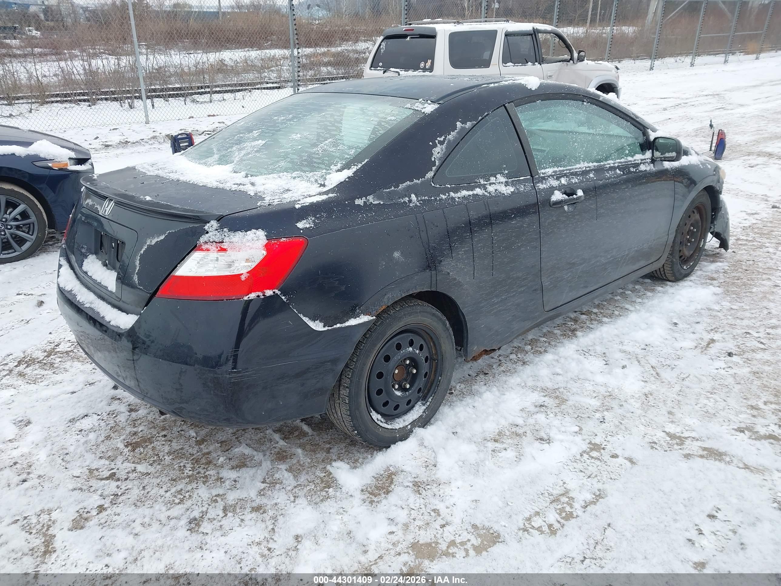 HONDA CIVIC image 4