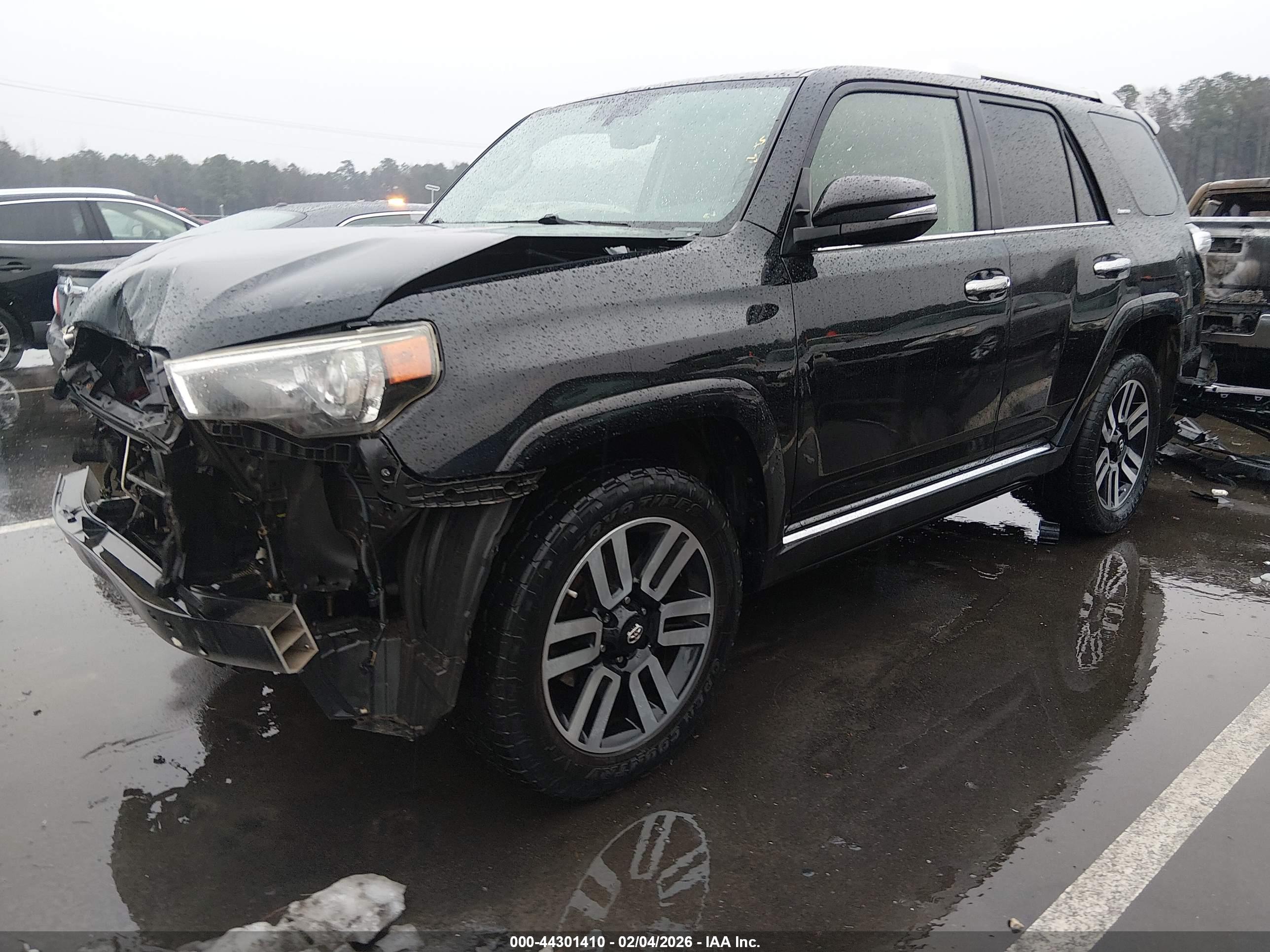 TOYOTA 4RUNNER image 2